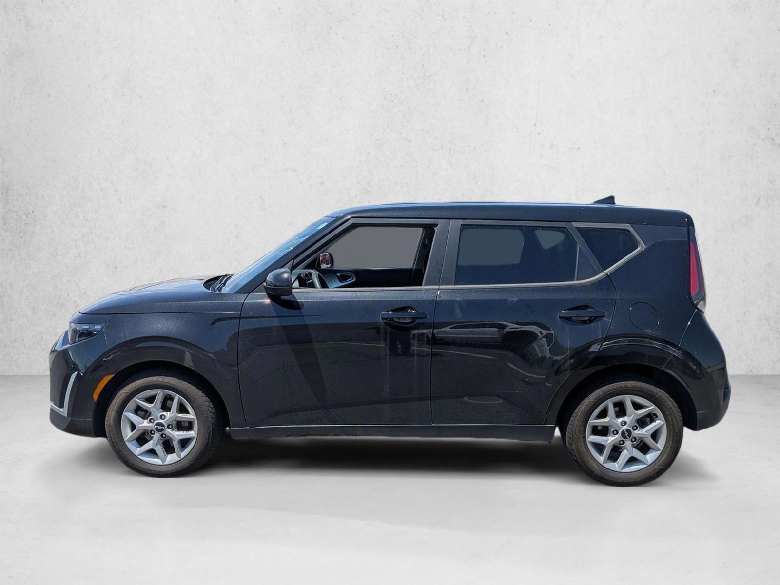 Thumbnail: 2023 Kia Soul - 2