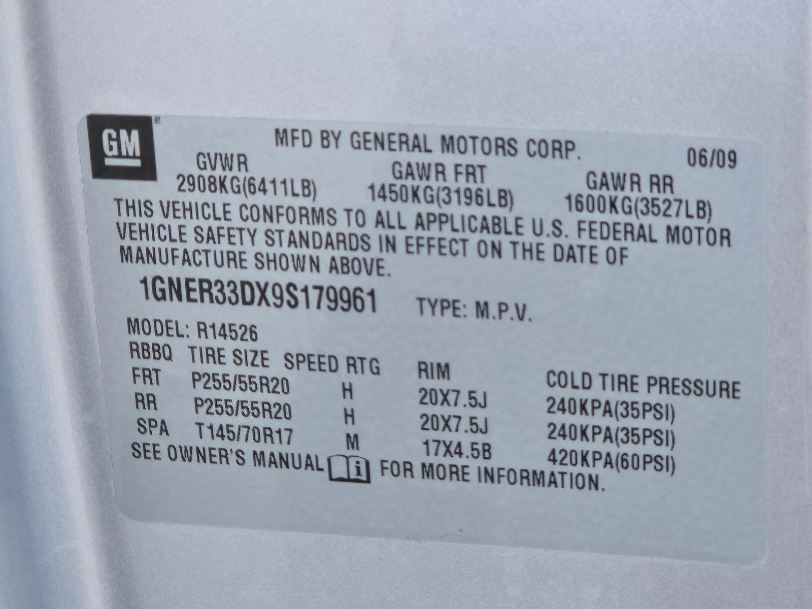 2009 Chevrolet Traverse LTZ - Photo 24