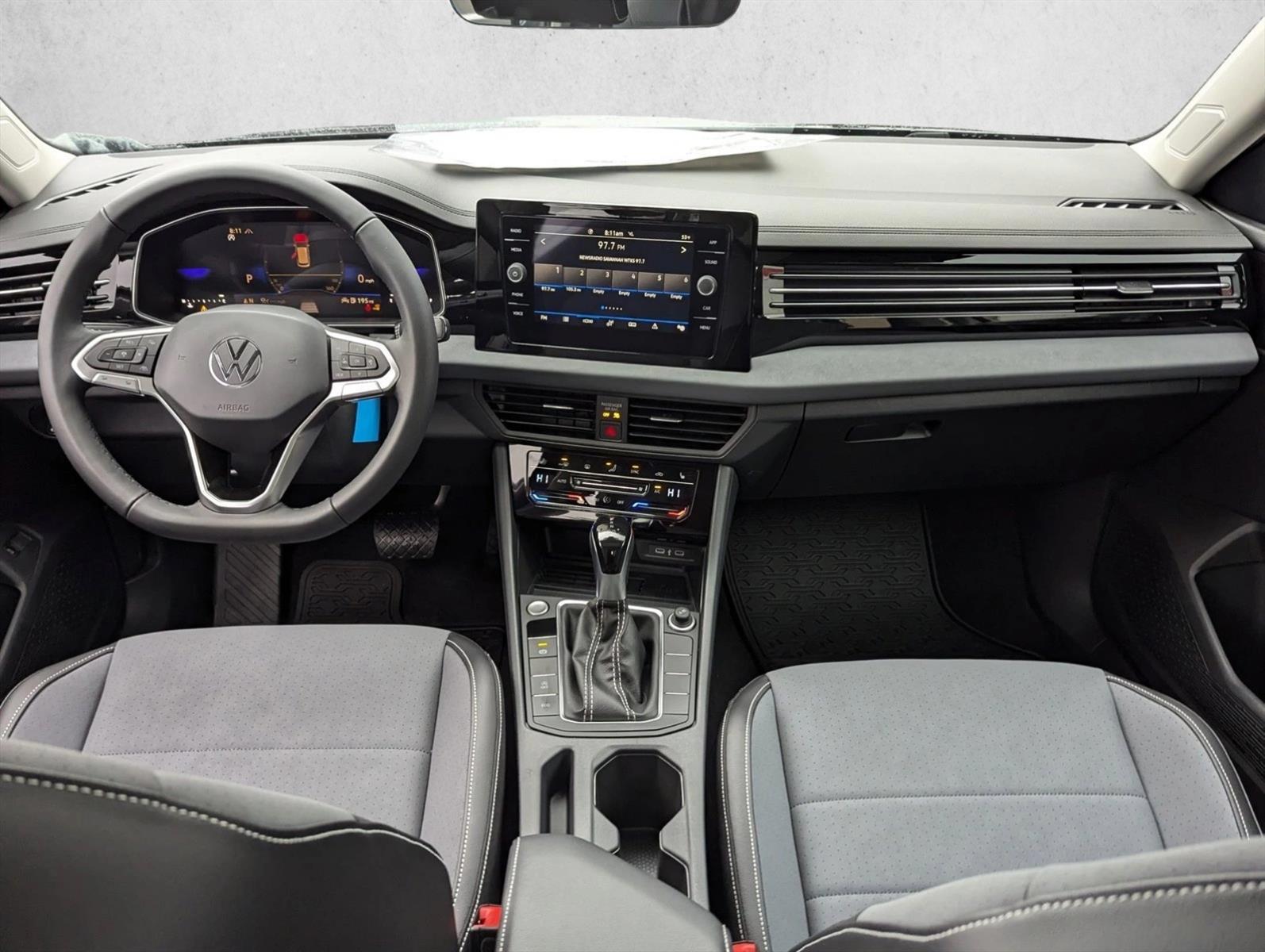 Thumbnail: 2026 Volkswagen Jetta - 3