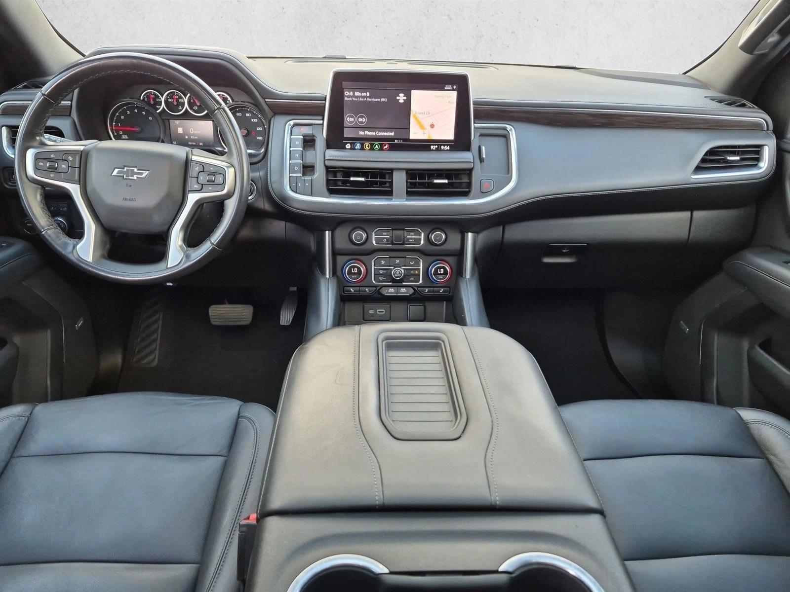 Thumbnail: 2021 Chevrolet Suburban - 3