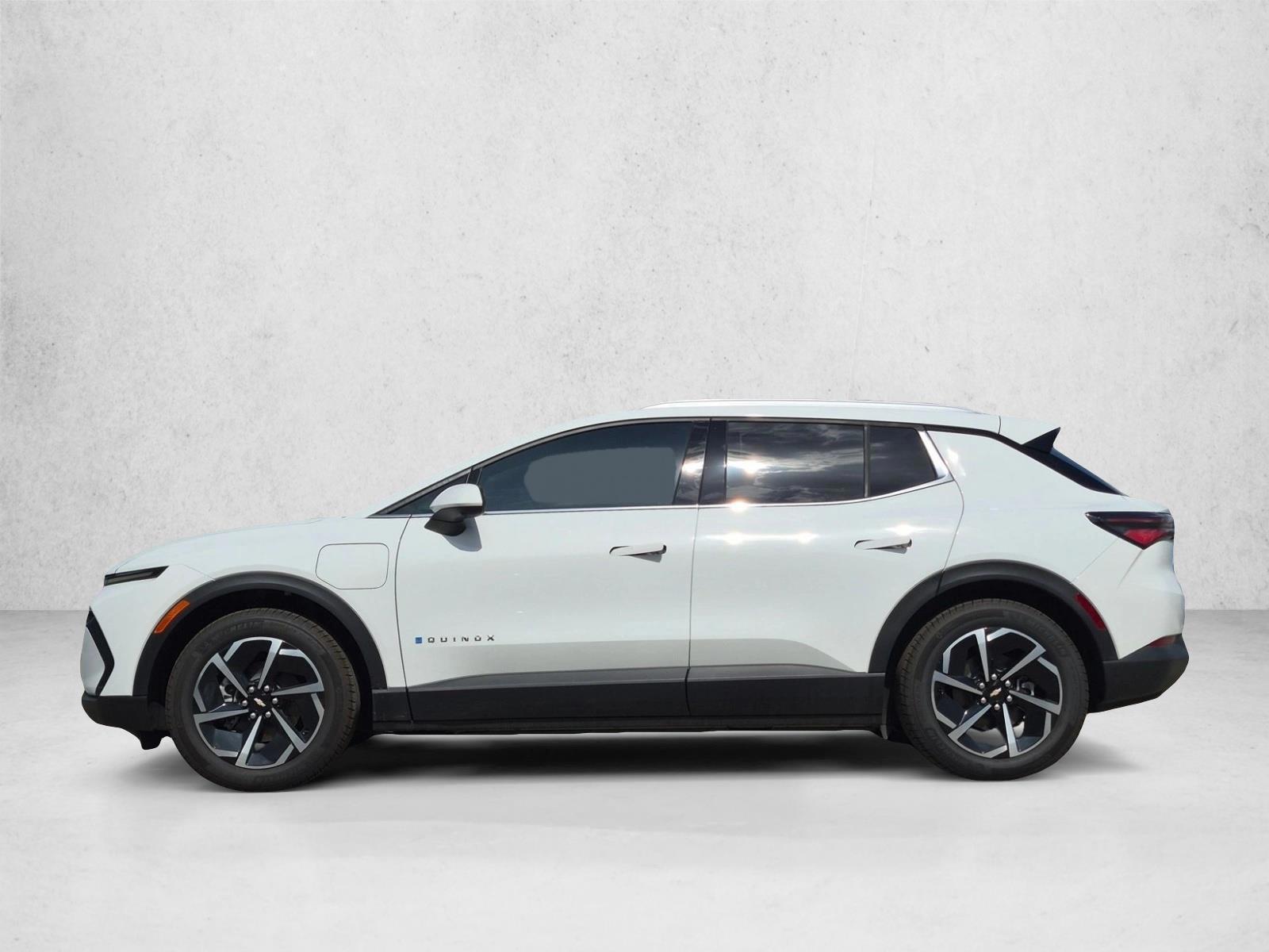 Thumbnail: 2026 Chevrolet Equinox - 2