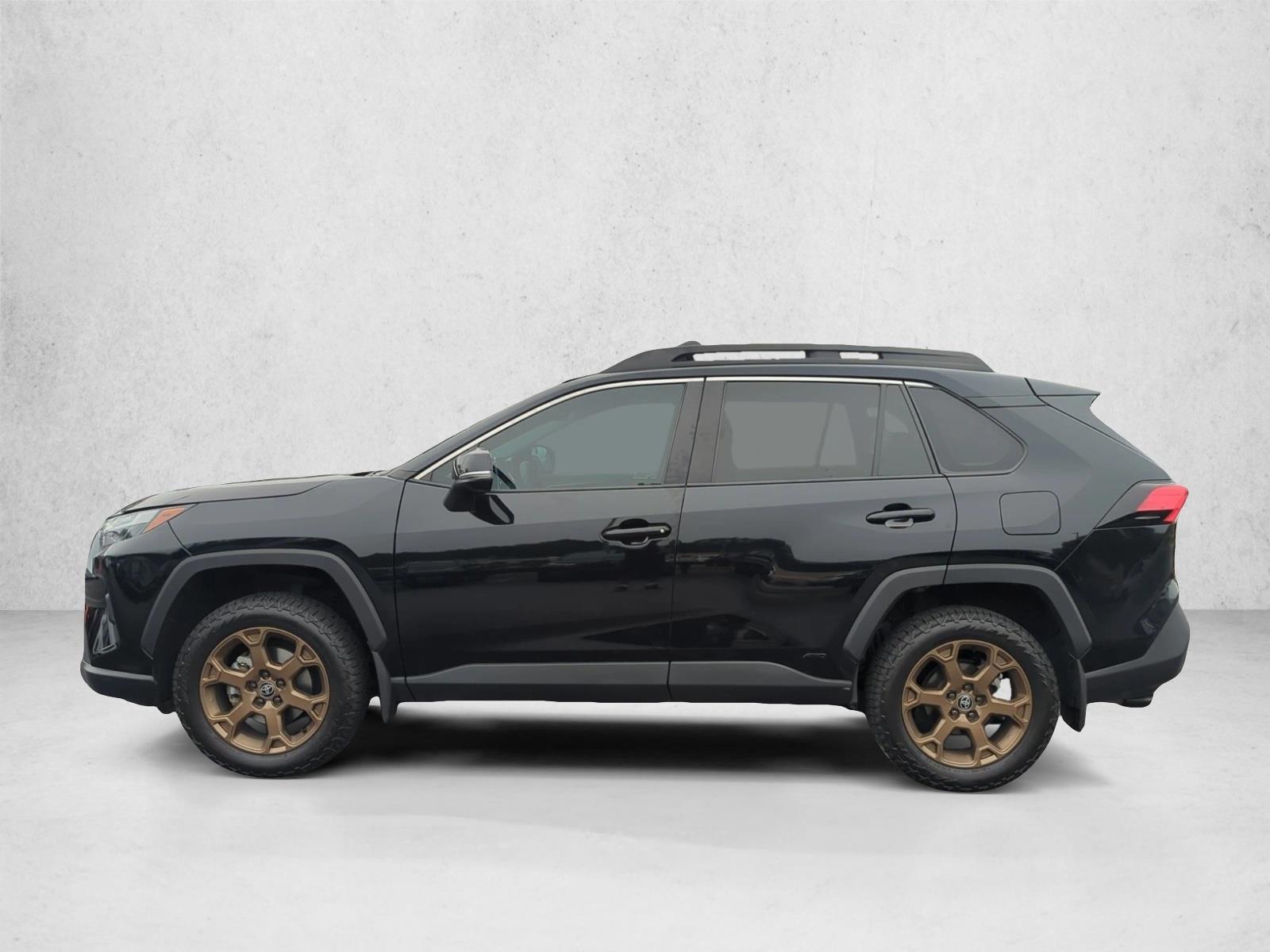 Thumbnail: 2024 Toyota RAV4 - 2