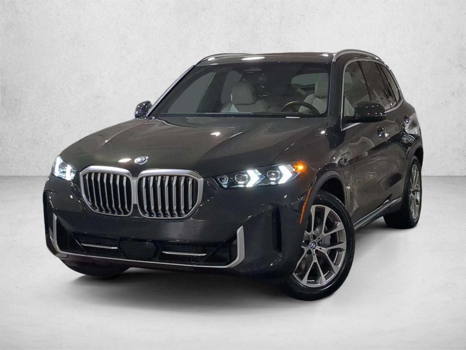 Thumbnail: 2026 BMW X5 - 1