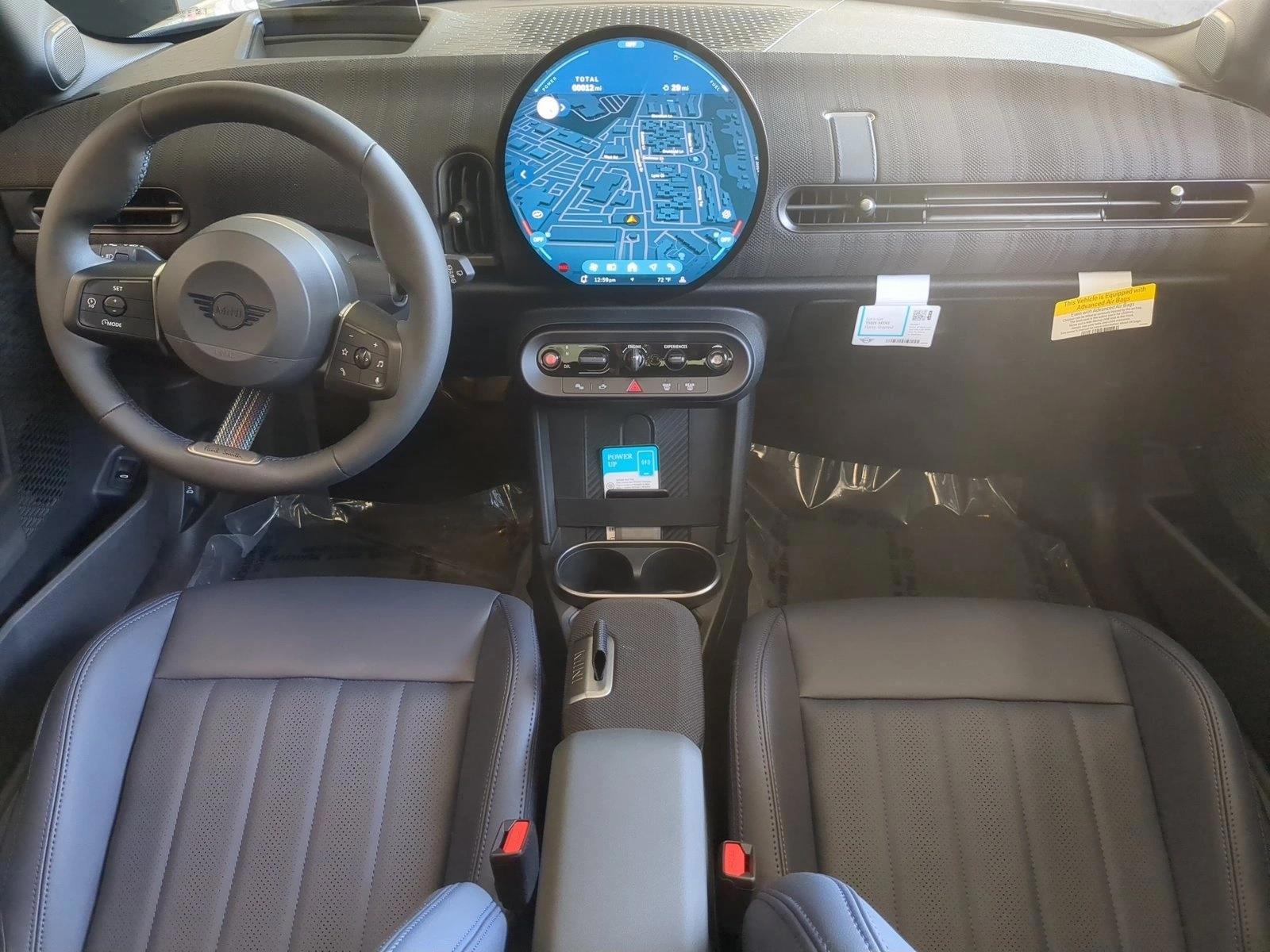 Thumbnail: 2027 MINI Cooper Hardtop - 3