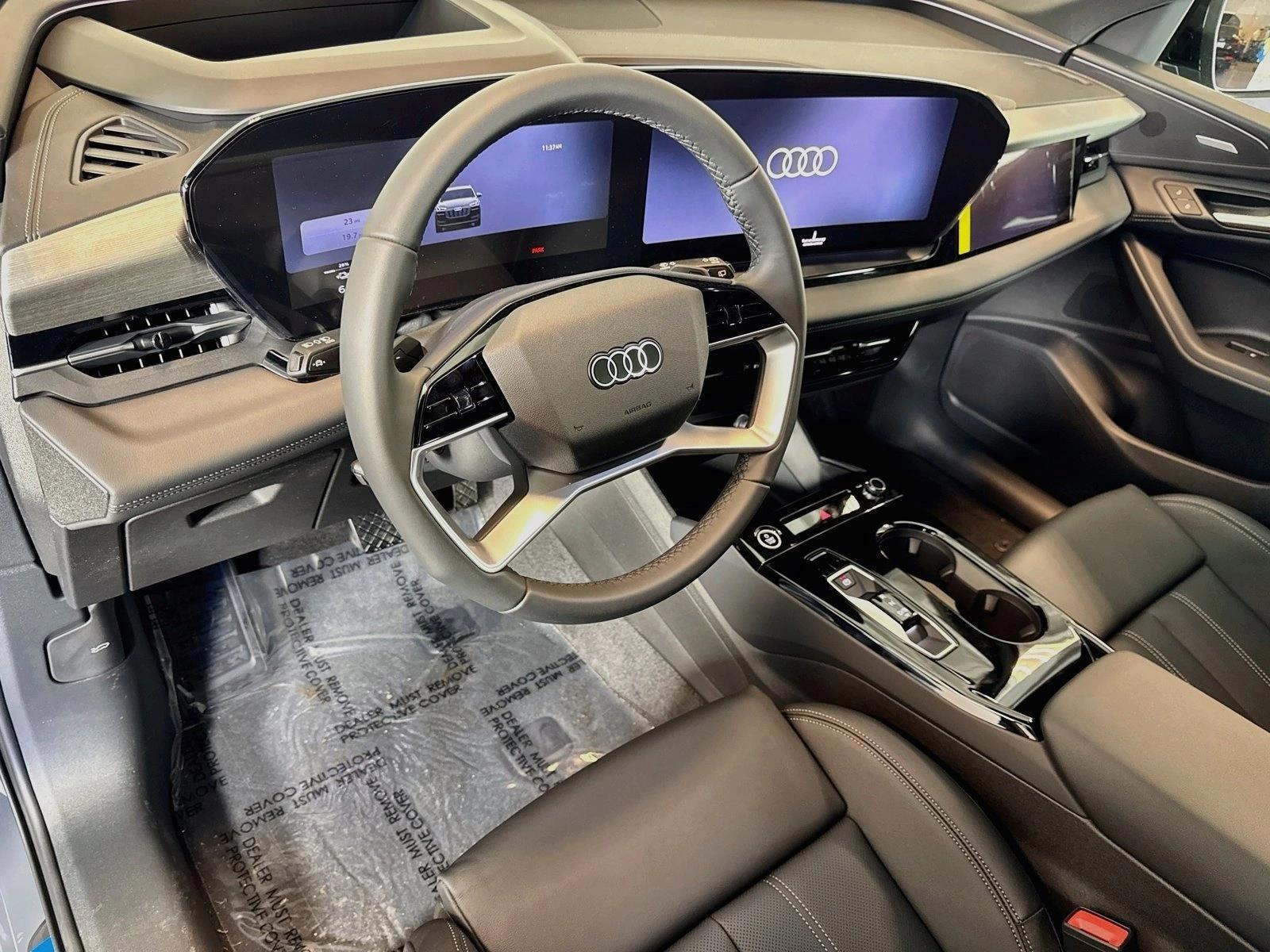 Thumbnail: 2027 Audi Q6 e-tron - 3