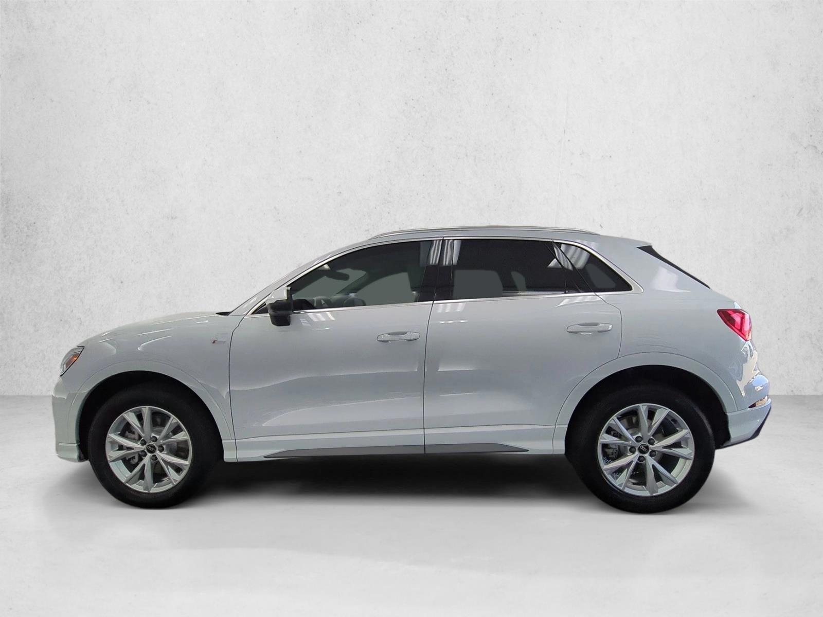 Thumbnail: 2025 Audi Q3 - 2