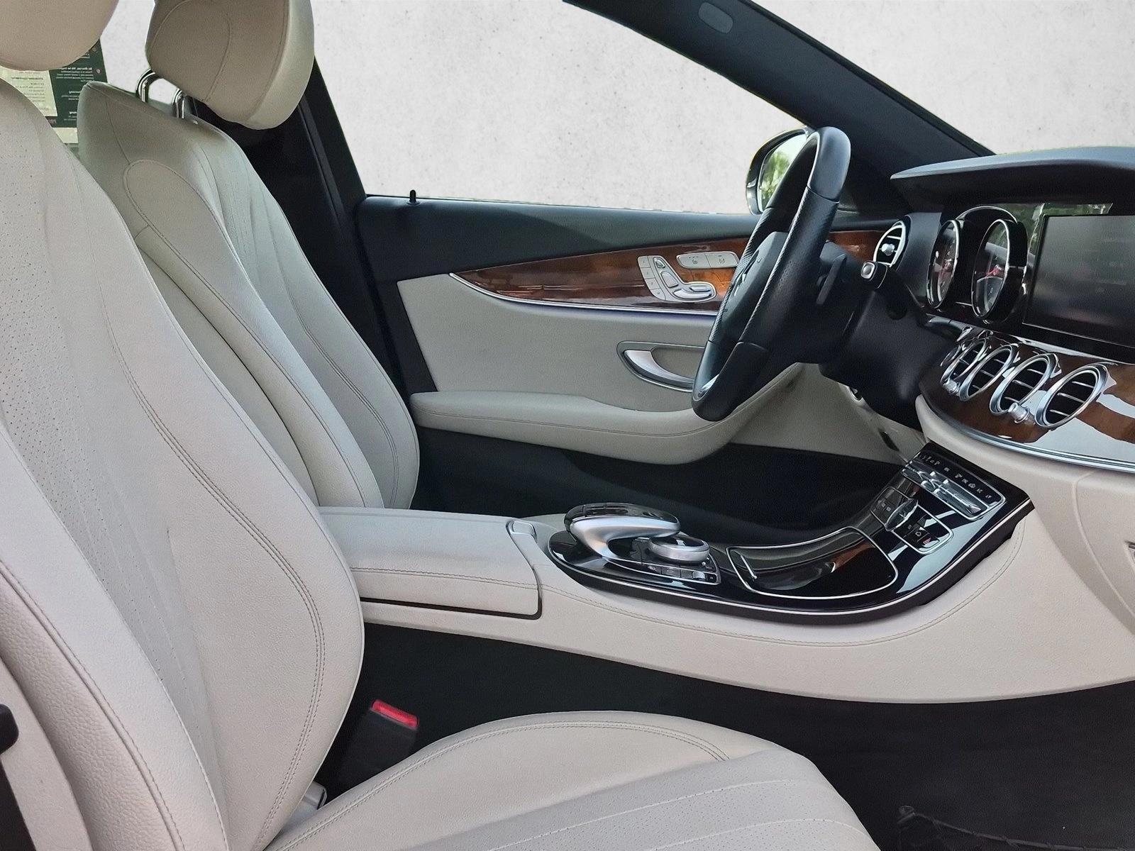 2018 Mercedes-Benz E-Class E300 - Photo 23