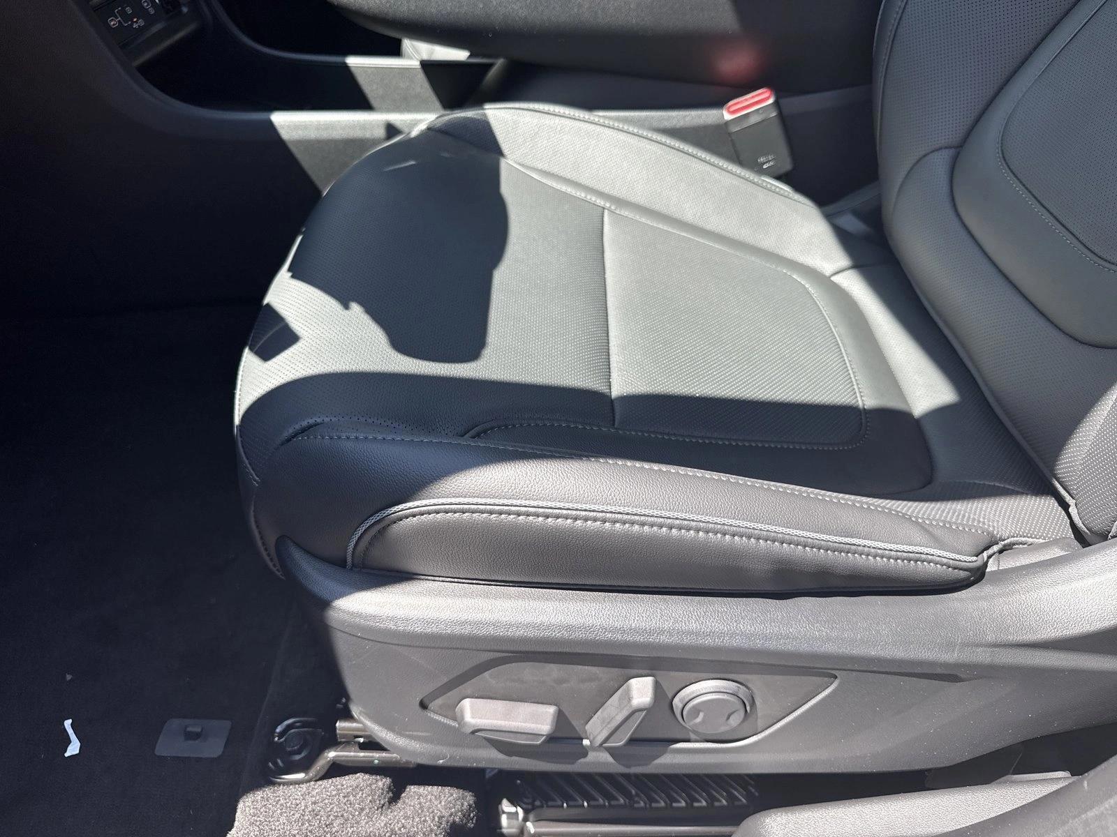 Thumbnail: 2026 Hyundai Tucson - 4