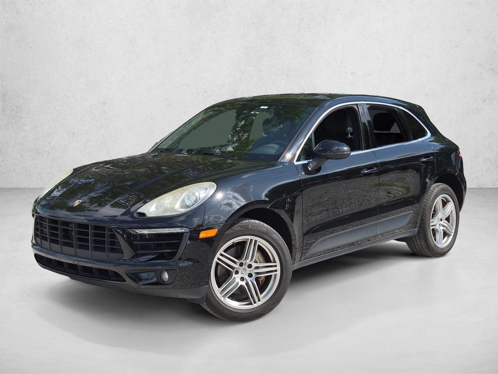Thumbnail: 2015 Porsche Macan - 1