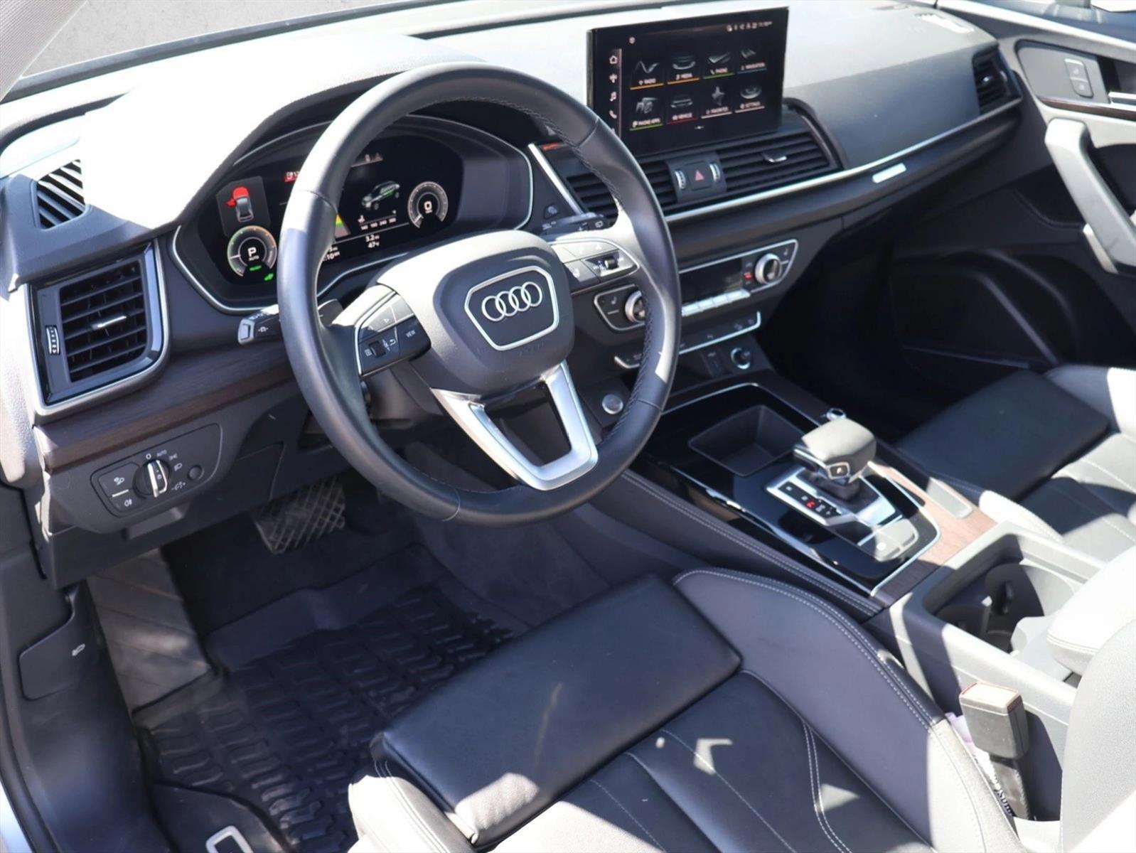 Thumbnail: 2023 Audi Q5 - 3