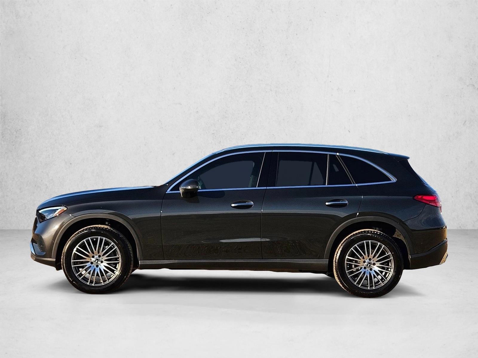 Thumbnail: 2026 Mercedes-Benz GLC - 2