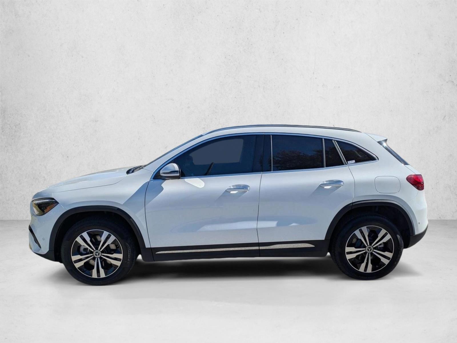 Thumbnail: 2026 Mercedes-Benz GLA - 2