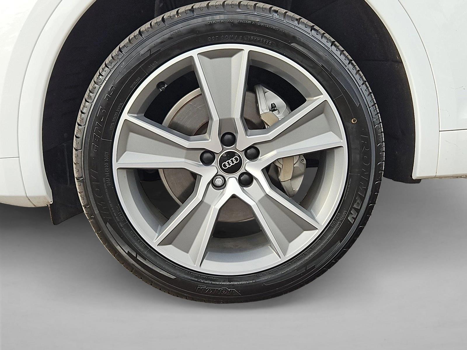 2025 Audi Q5 Premium - Photo 26