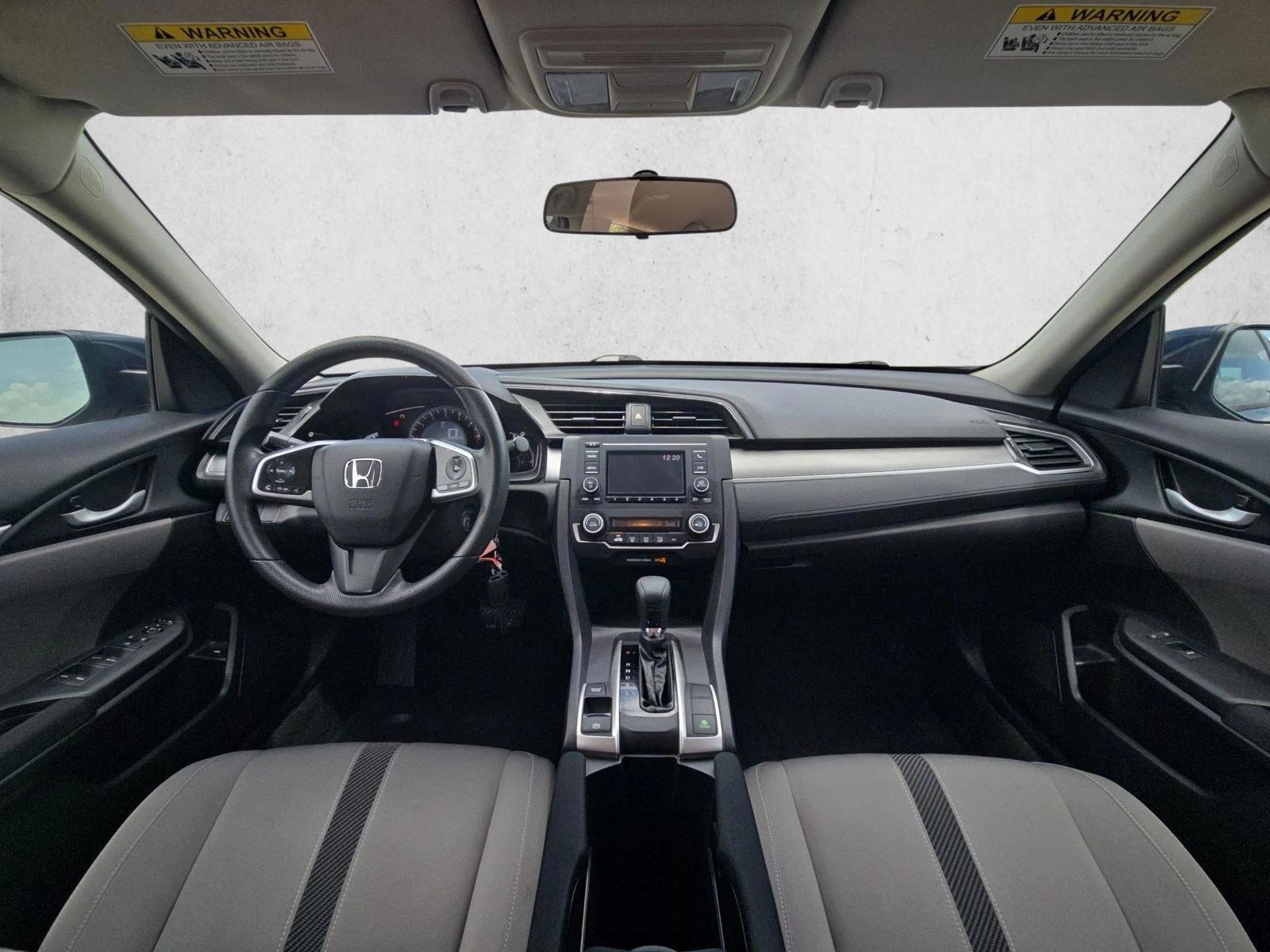 Thumbnail: 2018 Honda Civic - 4