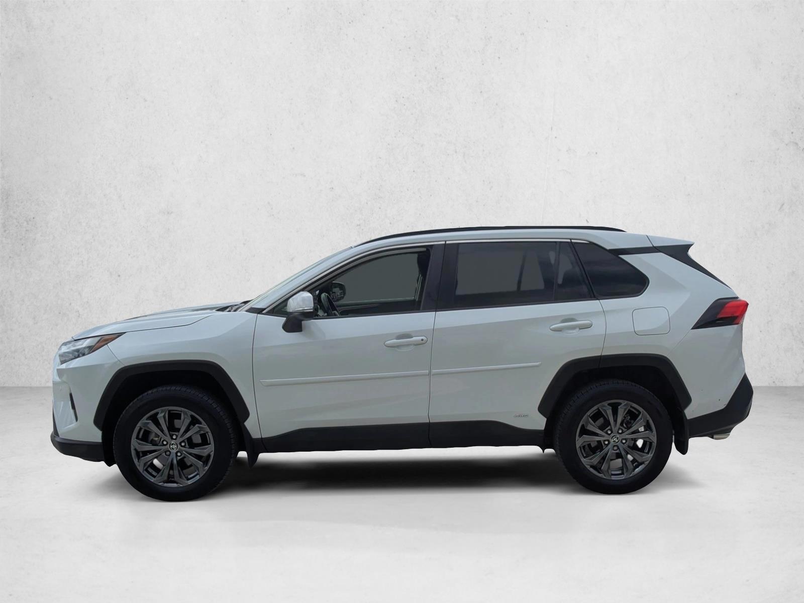 Thumbnail: 2024 Toyota RAV4 - 2