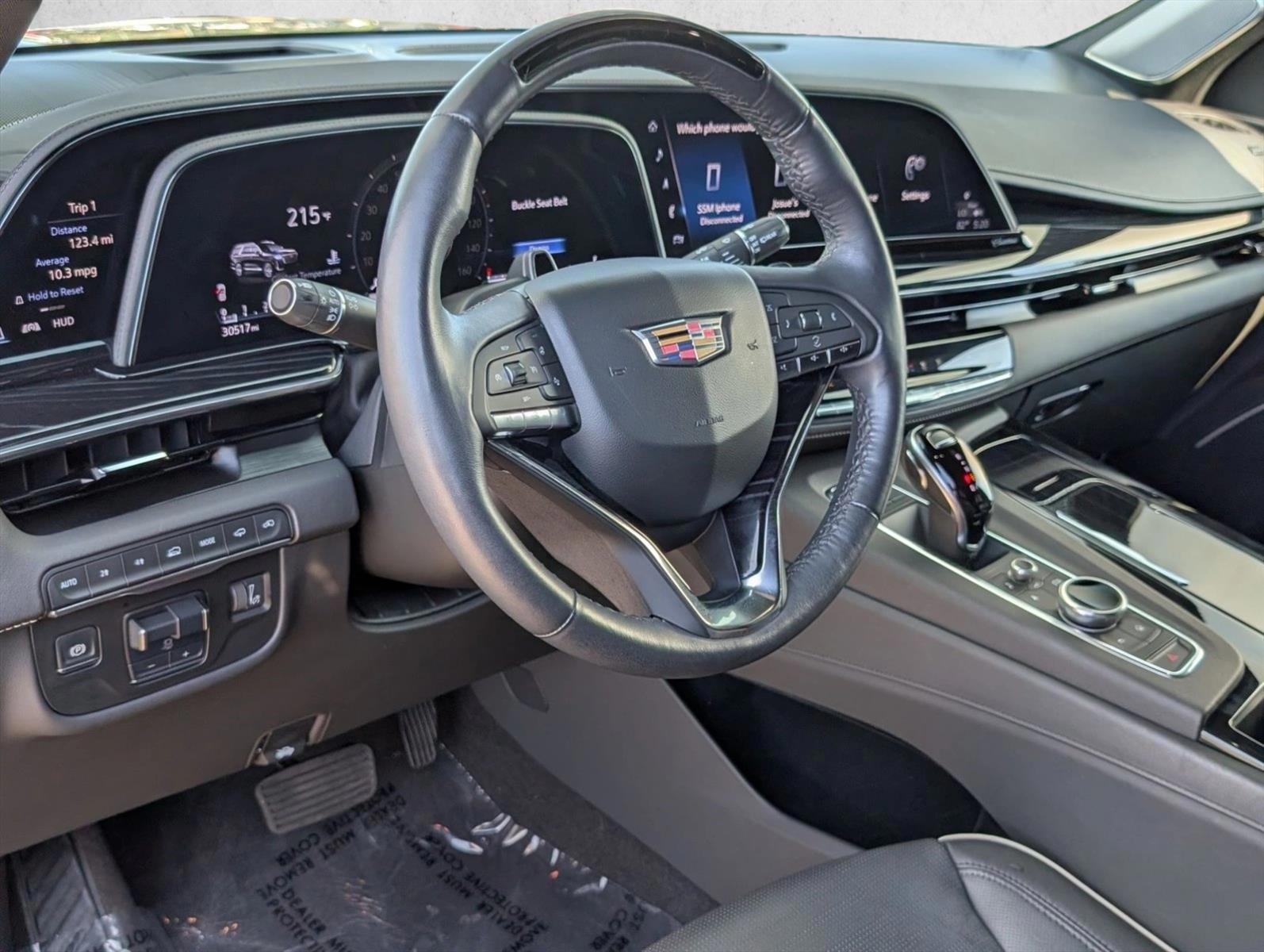 Thumbnail: 2024 Cadillac Escalade - 3
