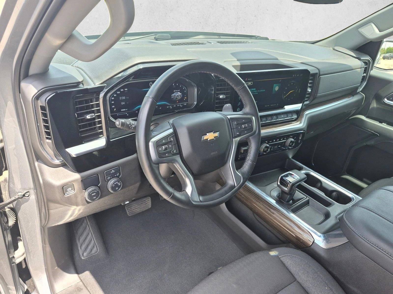 Thumbnail: 2024 Chevrolet Silverado 1500 - 3