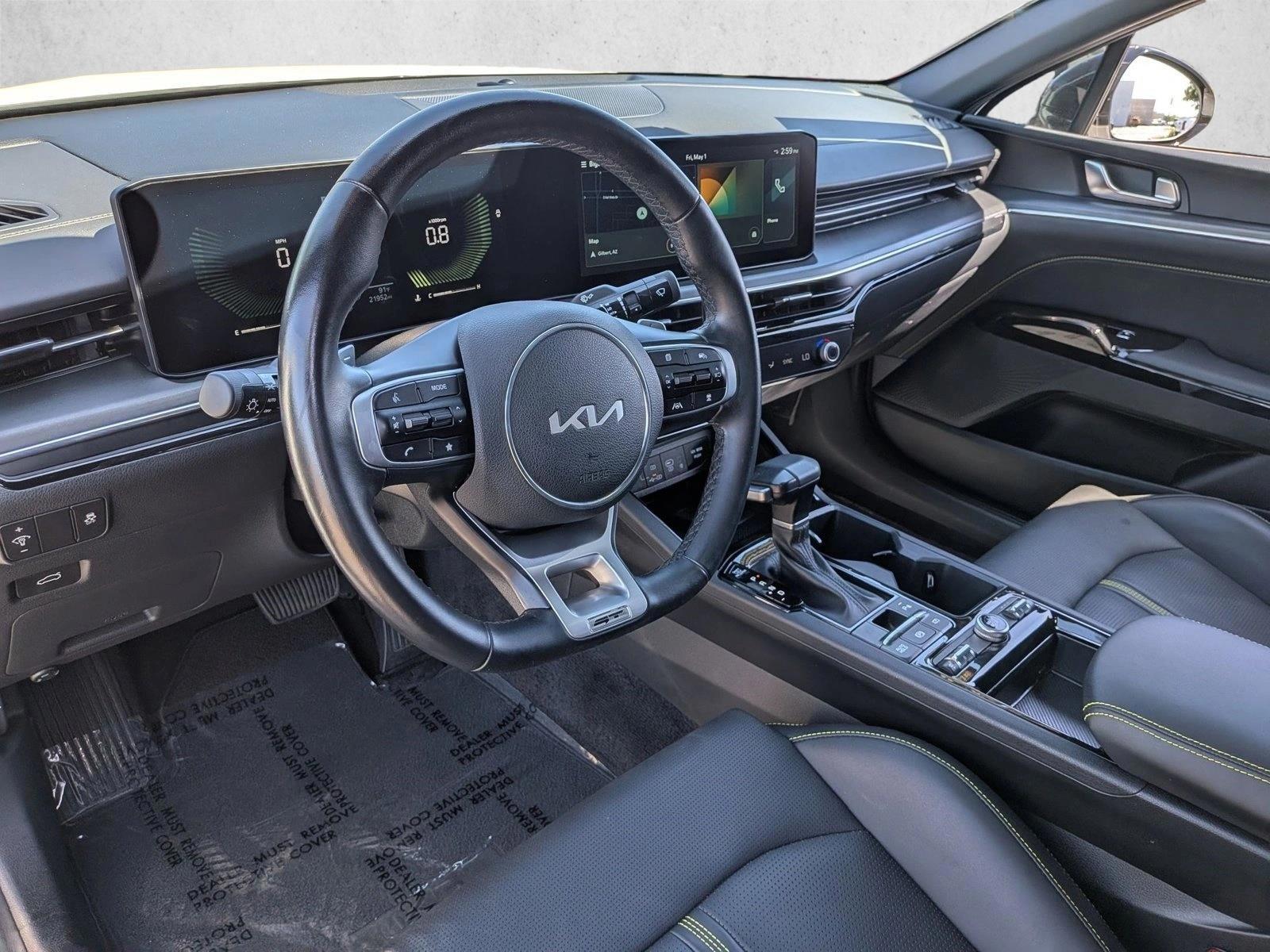 Thumbnail: 2025 Kia K5 - 3