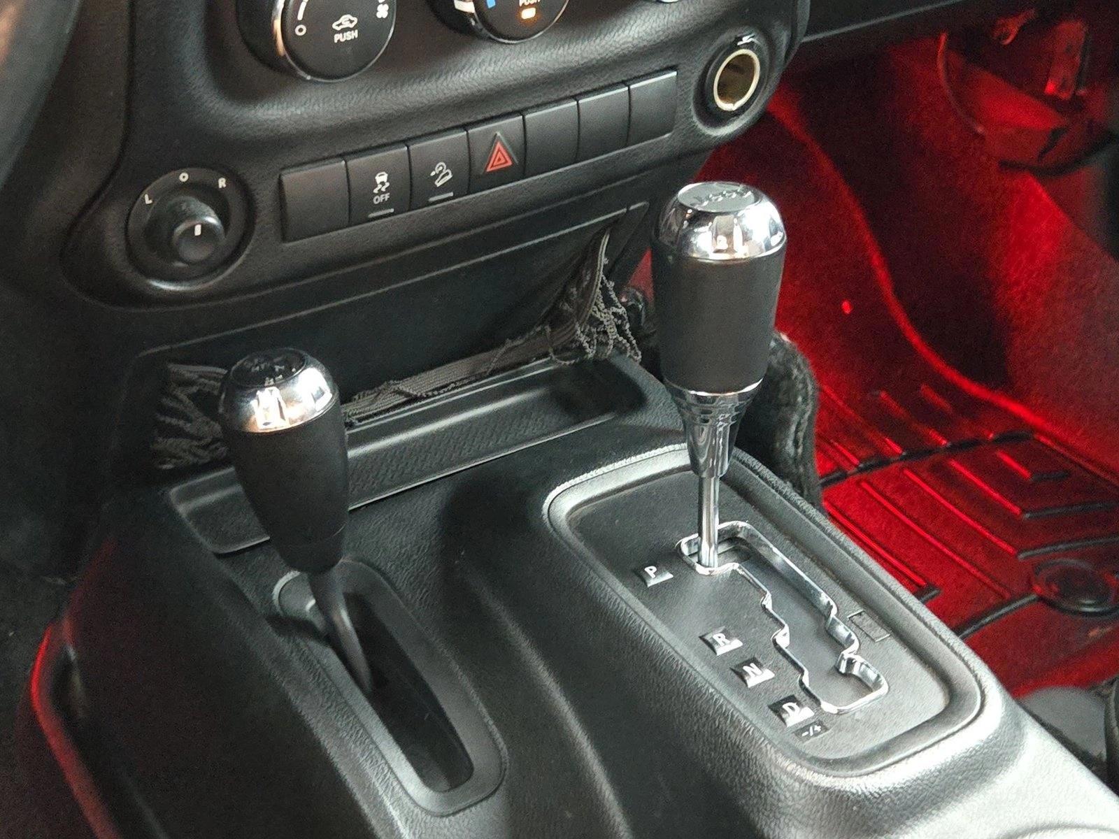 2017 Jeep Wrangler Unlimited Sport S - Photo 12