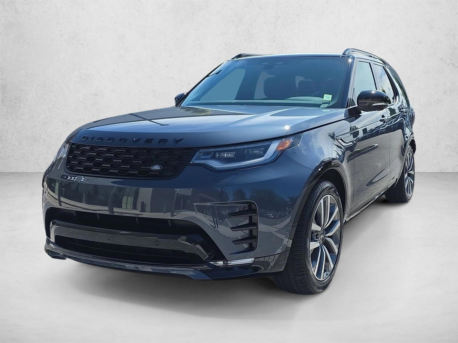 Thumbnail: 2026 Land Rover Discovery - 1