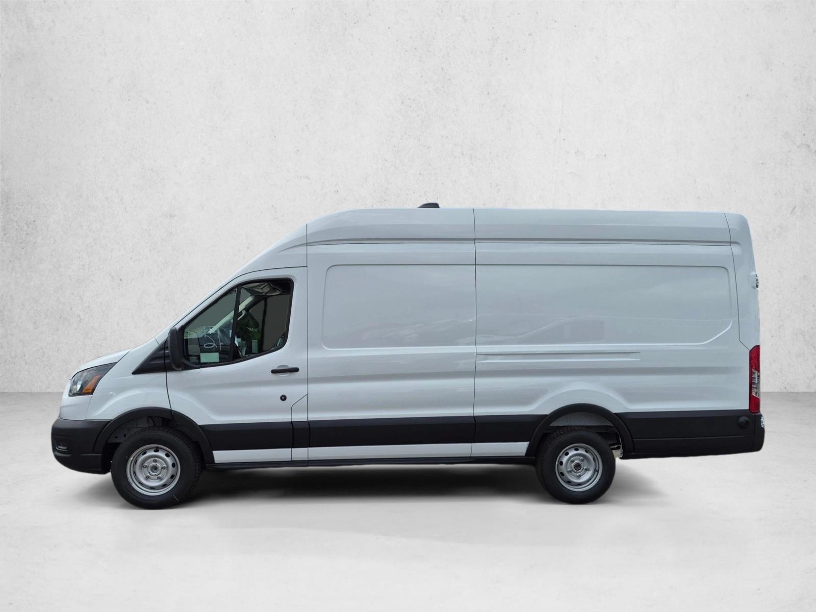 Thumbnail: 2027 Ford Transit Series - 2