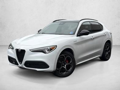2022 Alfa Romeo Stelvio Ti -
                  Leesburg, VA
