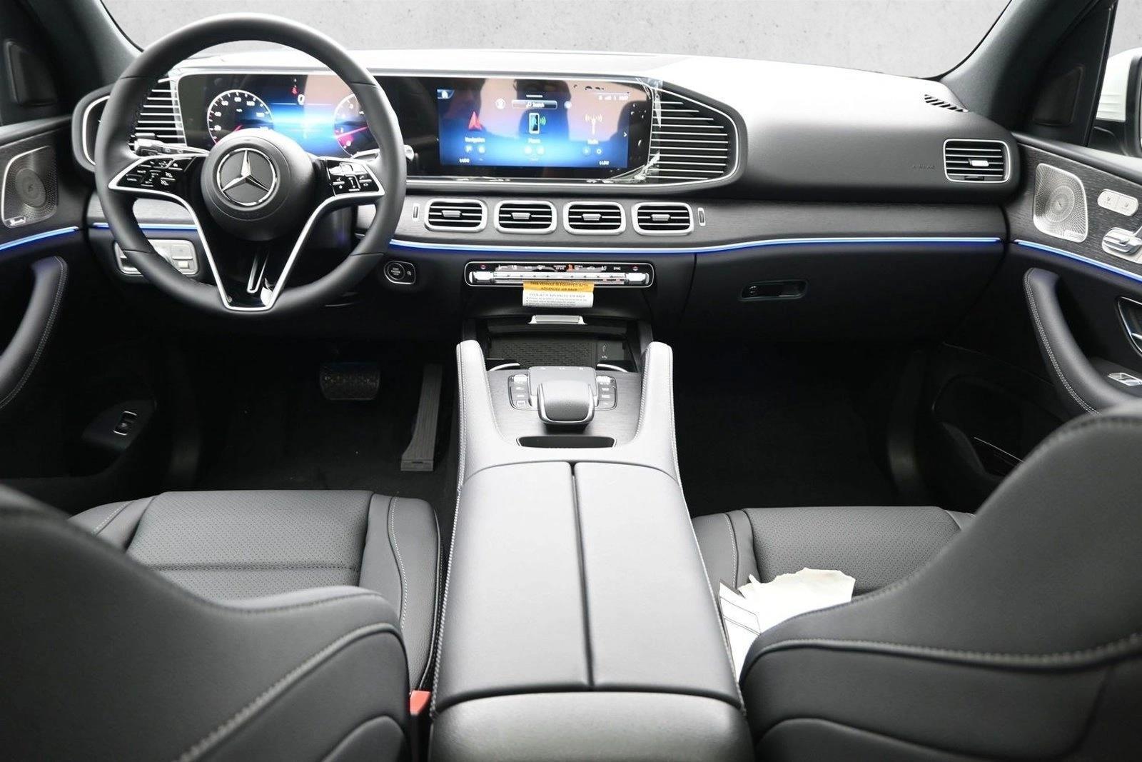 Thumbnail: 2026 Mercedes-Benz GLE - 3