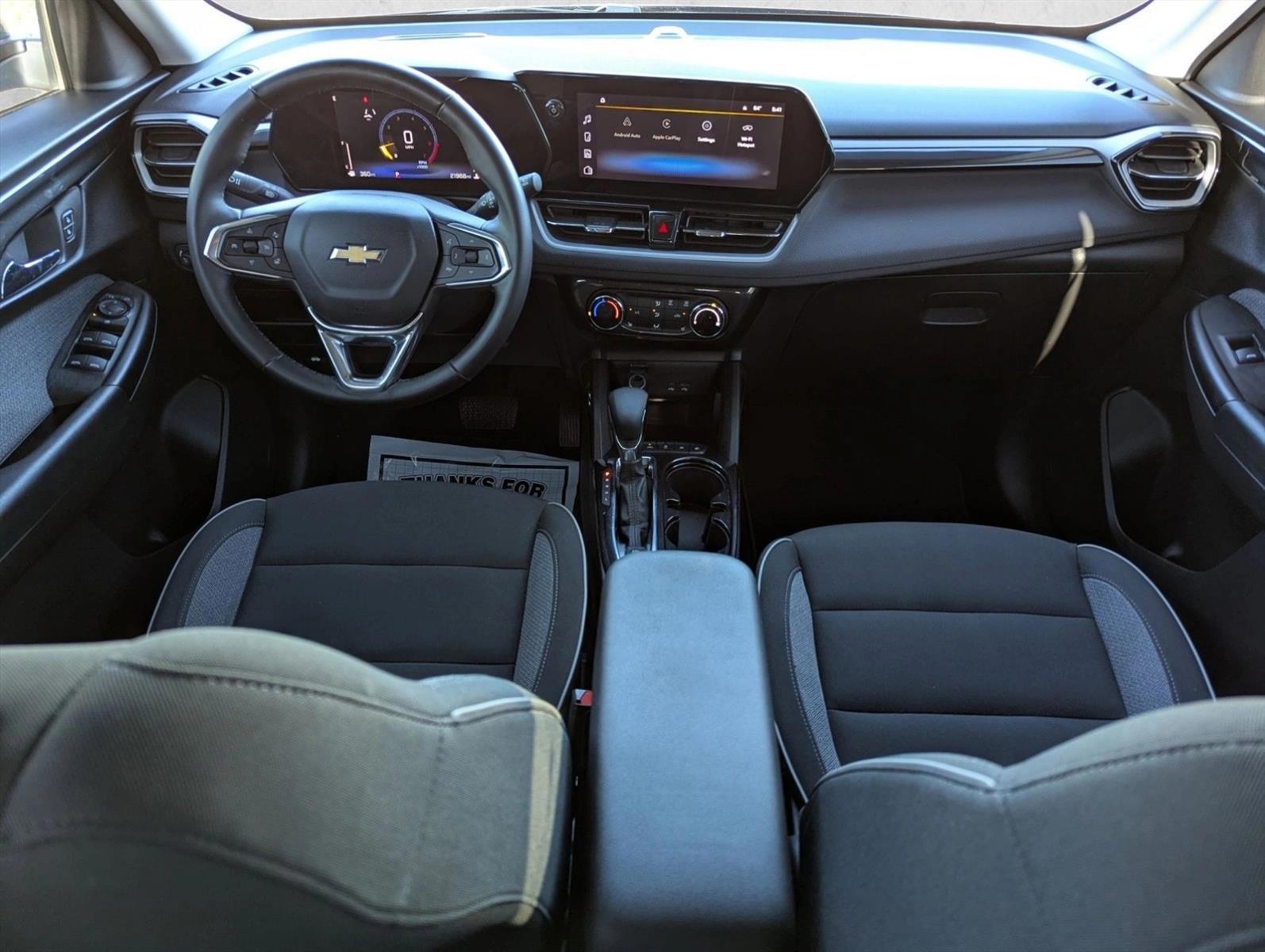 Thumbnail: 2024 Chevrolet TrailBlazer - 3