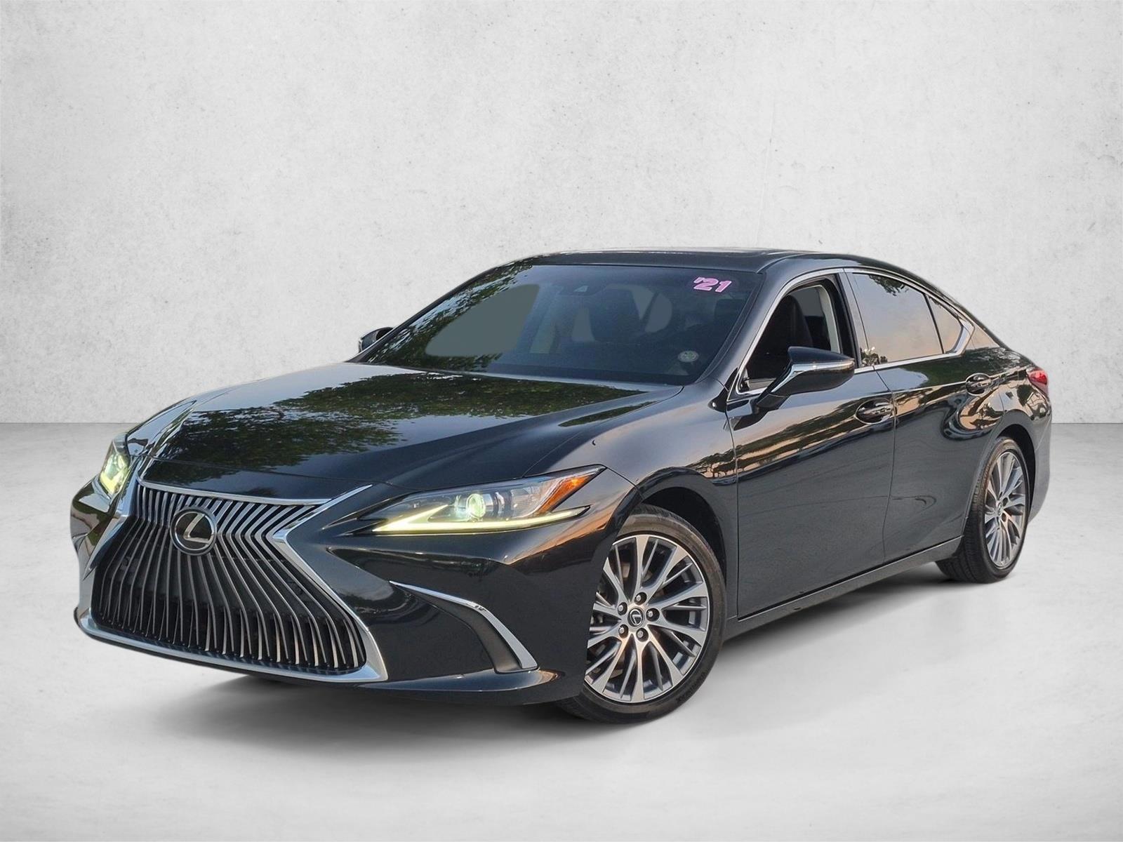 Thumbnail: 2021 Lexus ES - 1