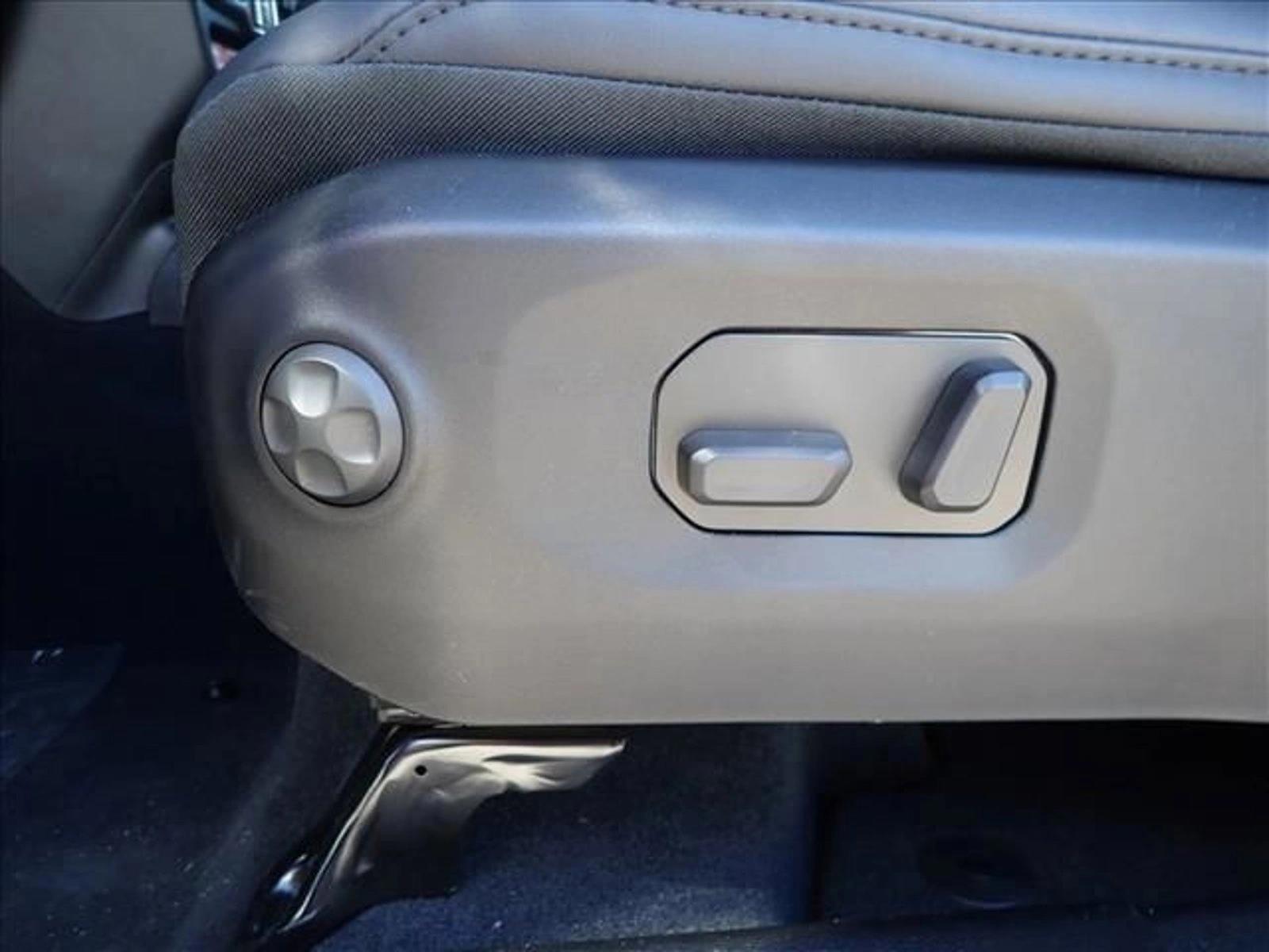 Thumbnail: 2026 Jeep Wrangler - 3