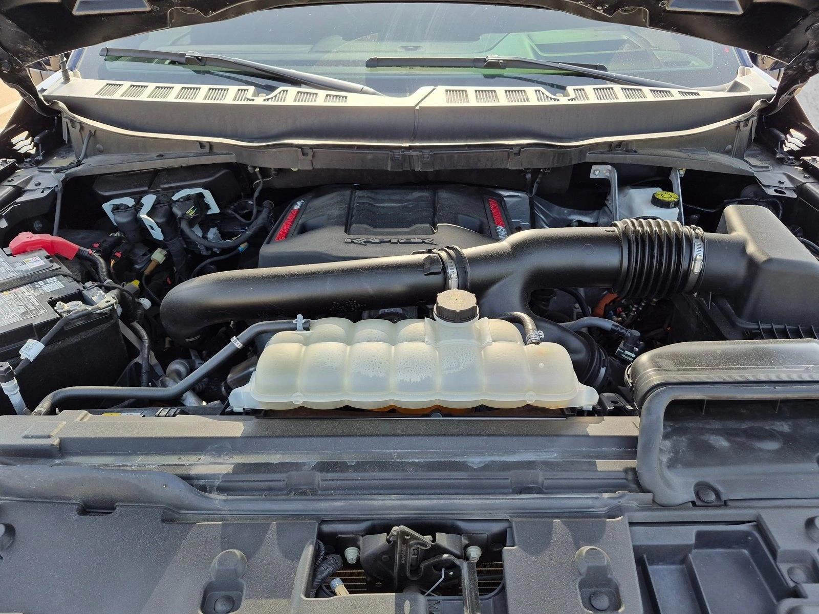 2025 Ford F-150 Raptor - Photo 23