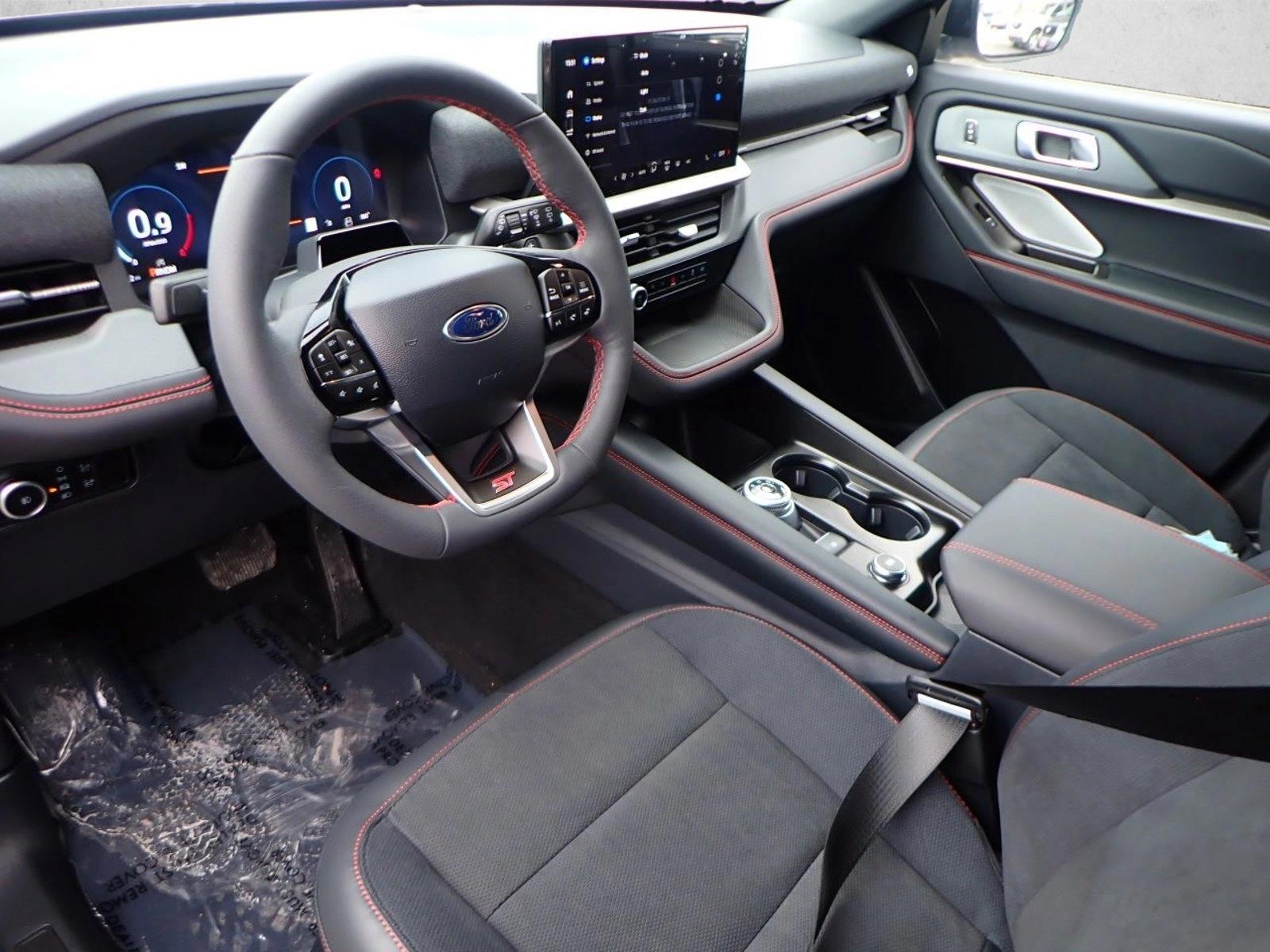 Thumbnail: 2026 Ford Explorer - 3