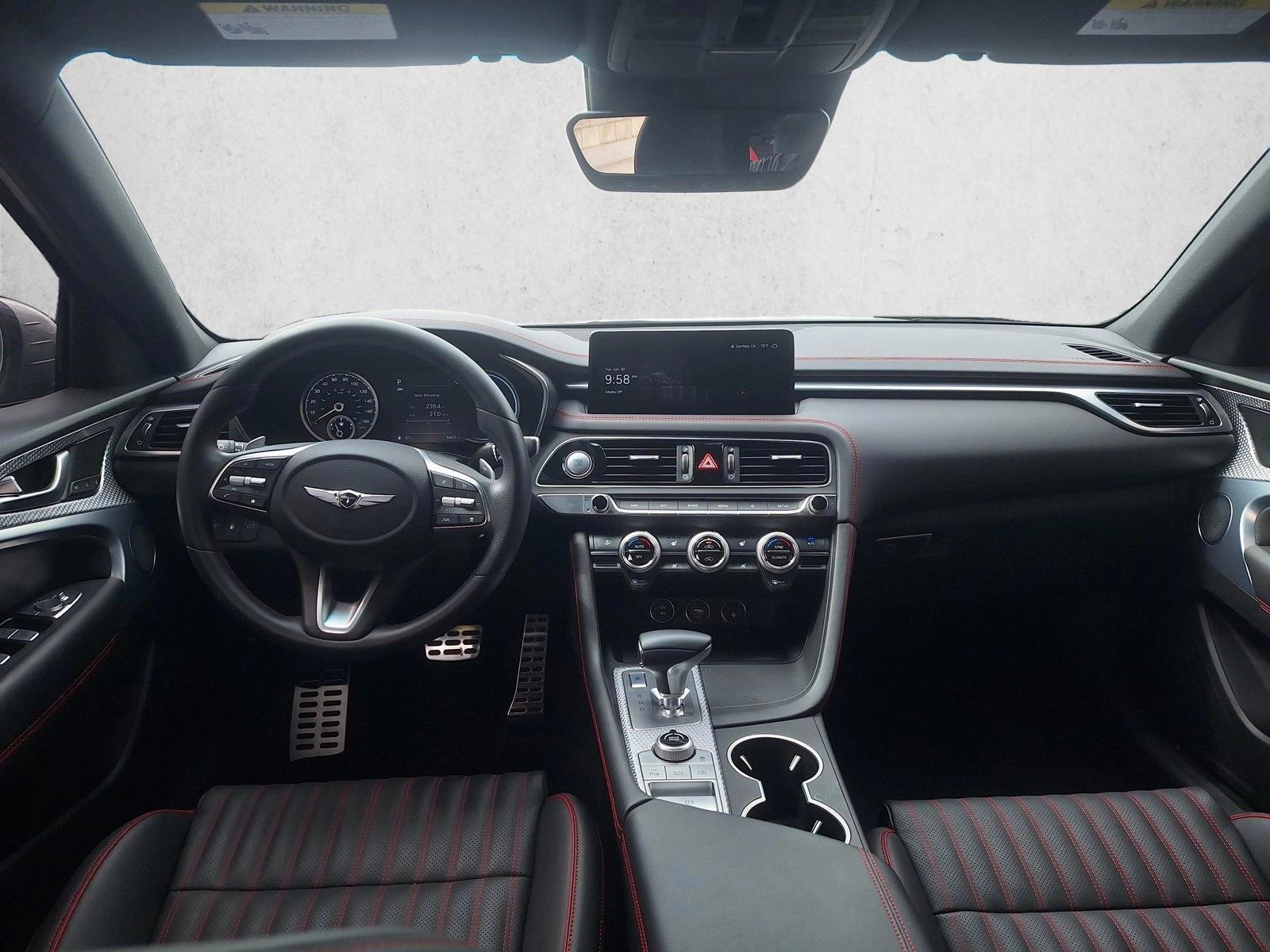Thumbnail: 2023 Genesis G70 - 3