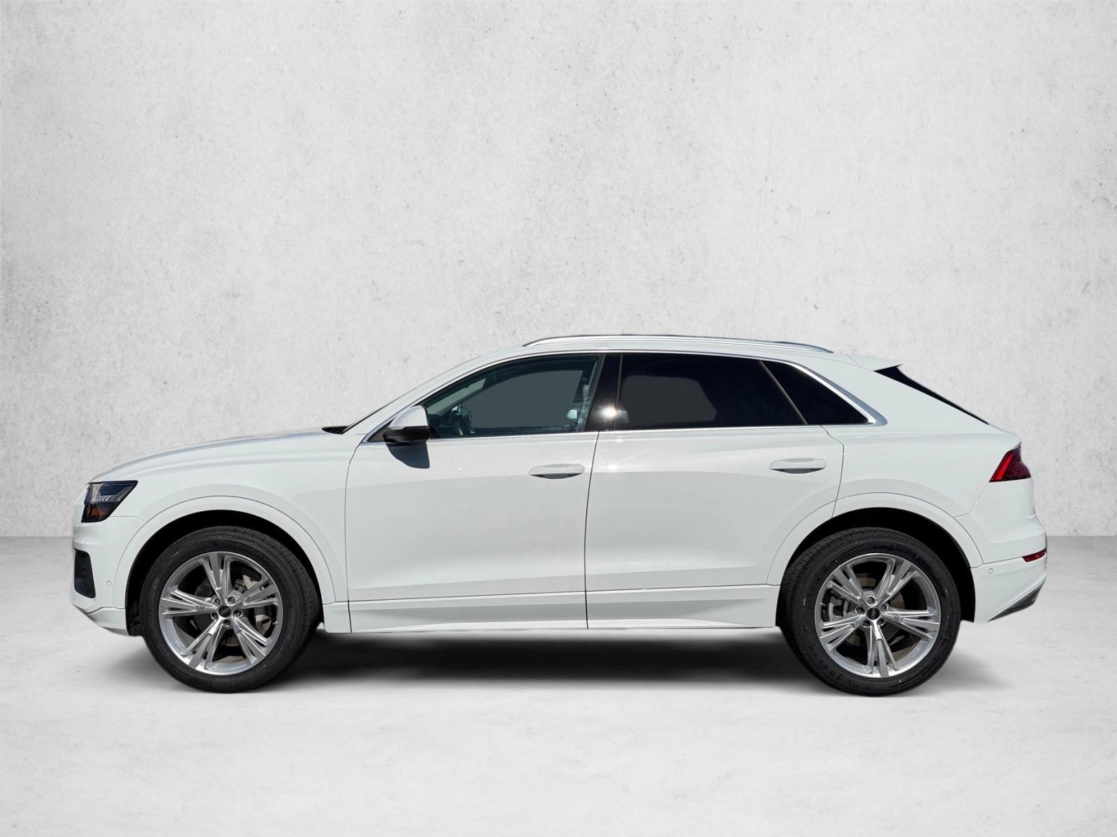 Thumbnail: 2023 Audi Q8 - 2