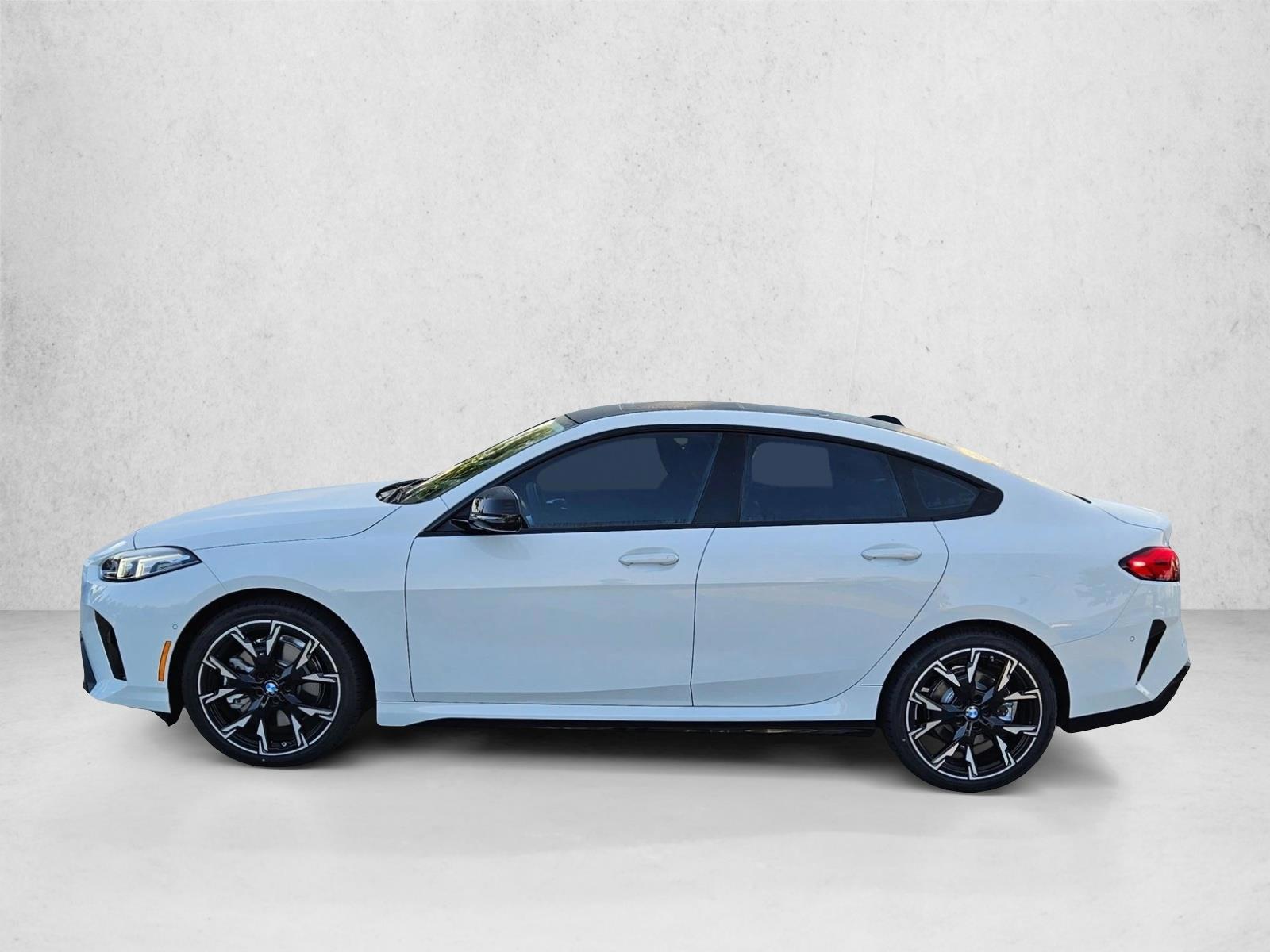 Thumbnail: 2026 BMW 2 Series - 2