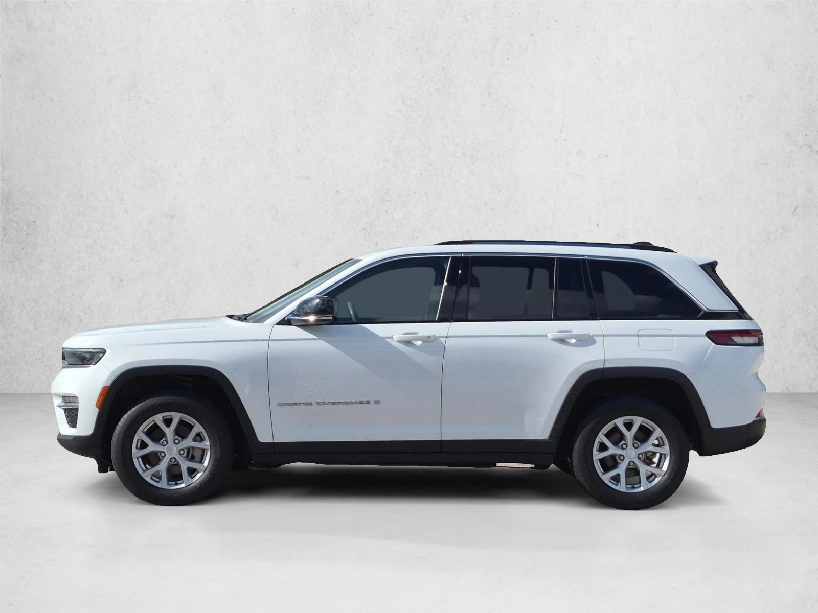 Thumbnail: 2023 Jeep Grand Cherokee - 2