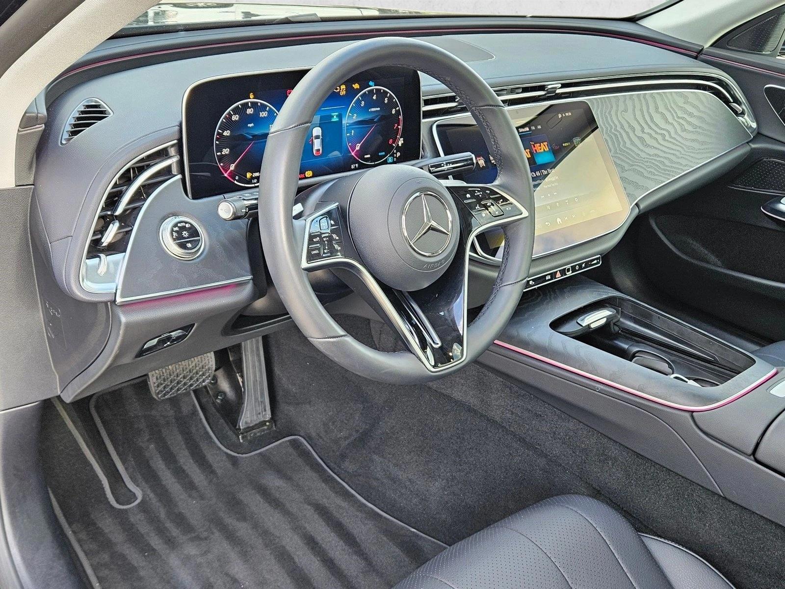 Thumbnail: 2026 Mercedes-Benz E-Class - 3