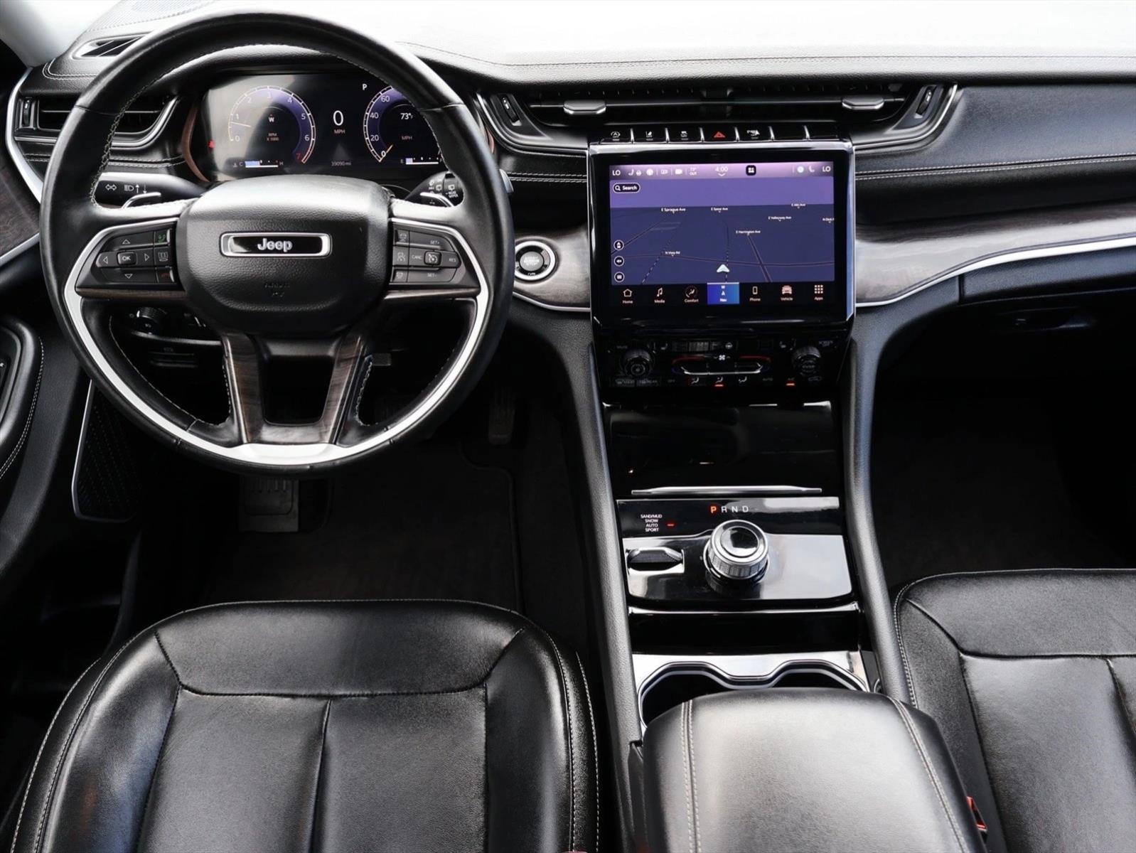 Thumbnail: 2022 Jeep Grand Cherokee L - 4