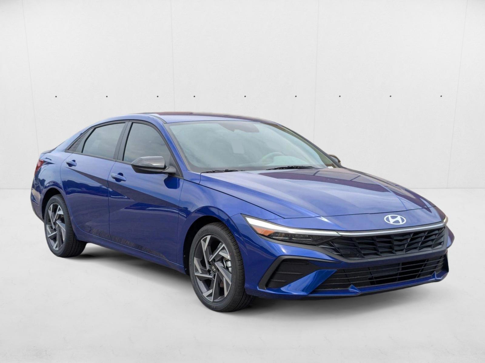 2025 Hyundai Elantra SEL - Photo 7