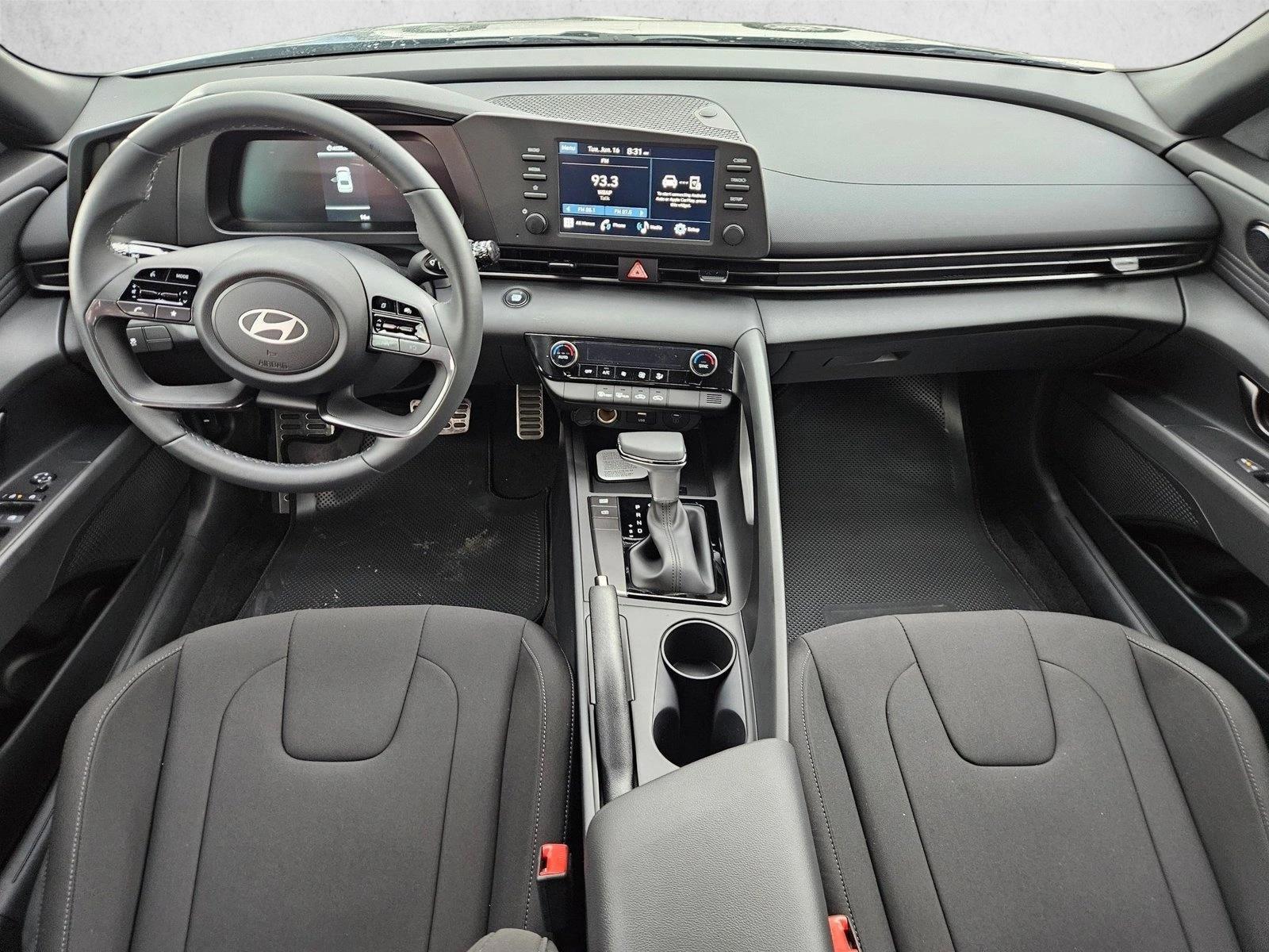 Thumbnail: 2026 Hyundai Elantra - 4