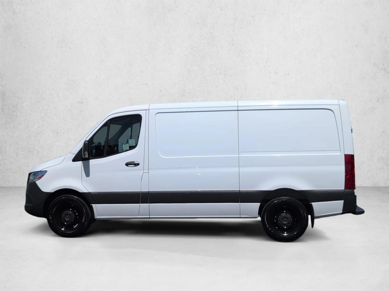 Thumbnail: 2024 Mercedes-Benz Sprinter - 2