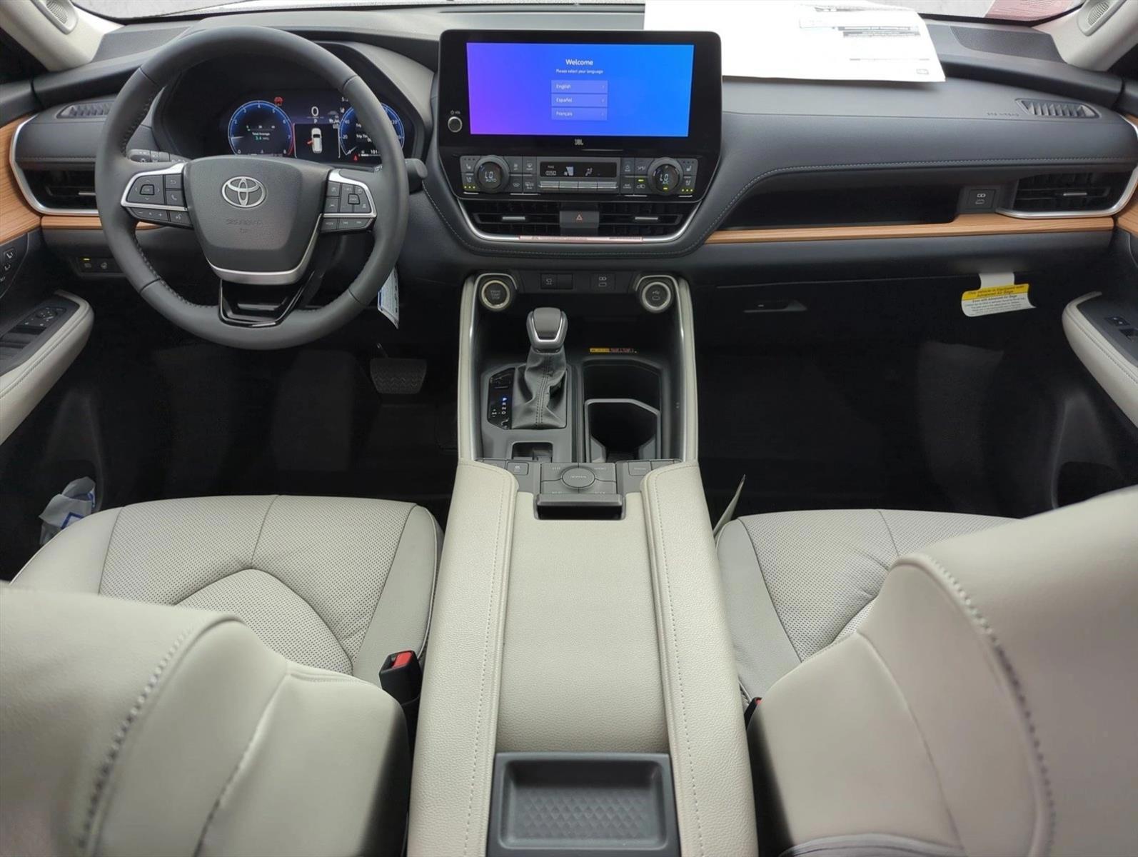 Thumbnail: 2026 Toyota Grand Highlander - 4