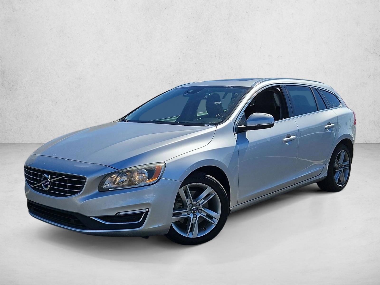 2015 Volvo V60 Premier