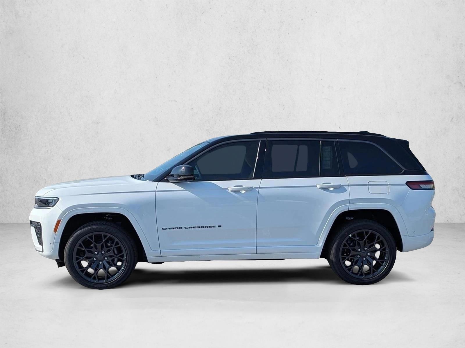 Thumbnail: 2026 Jeep Grand Cherokee - 2