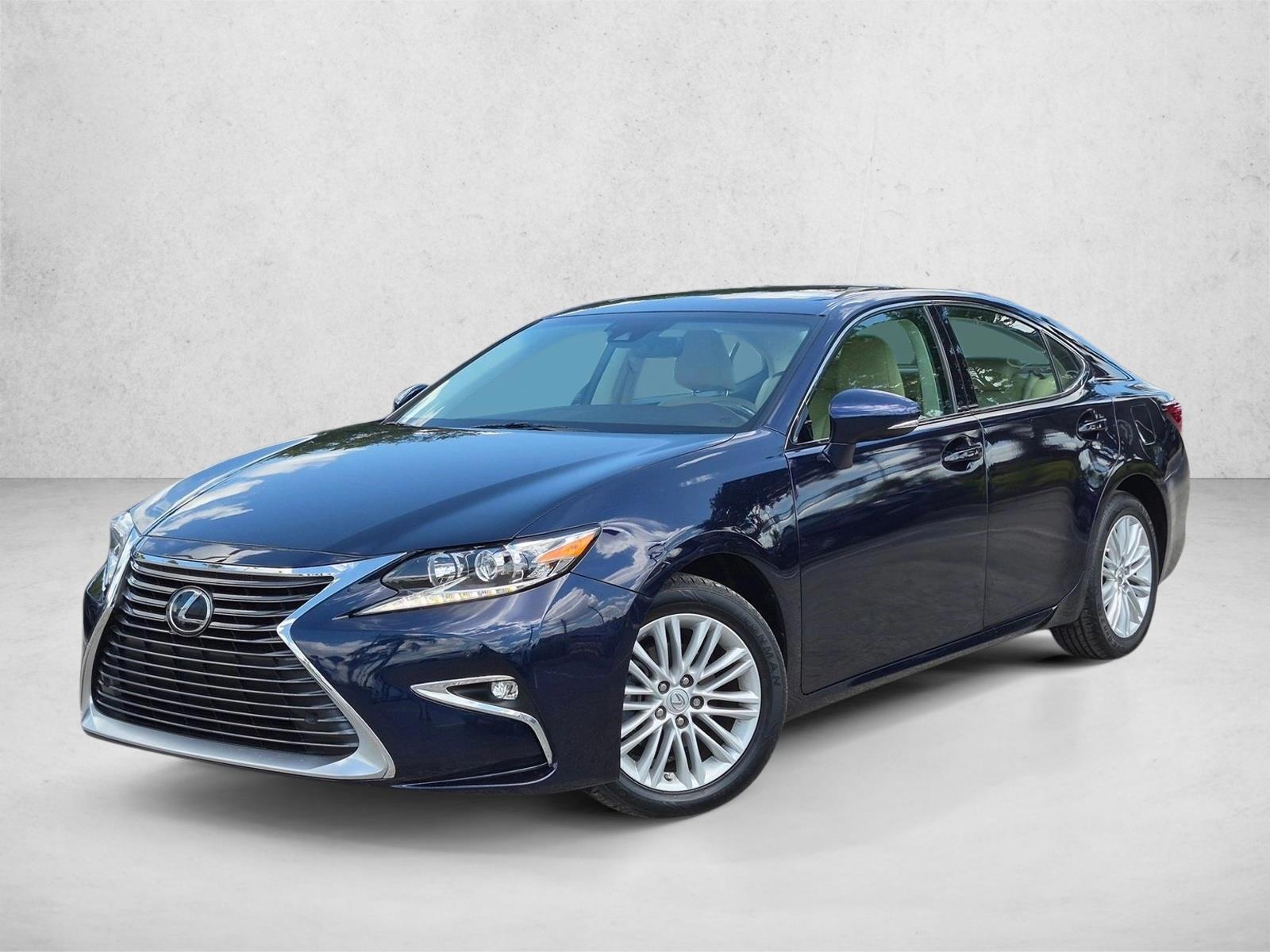 Thumbnail: 2017 Lexus ES - 1