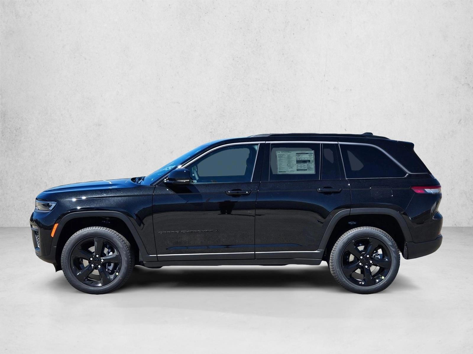 Thumbnail: 2026 Jeep Grand Cherokee - 2