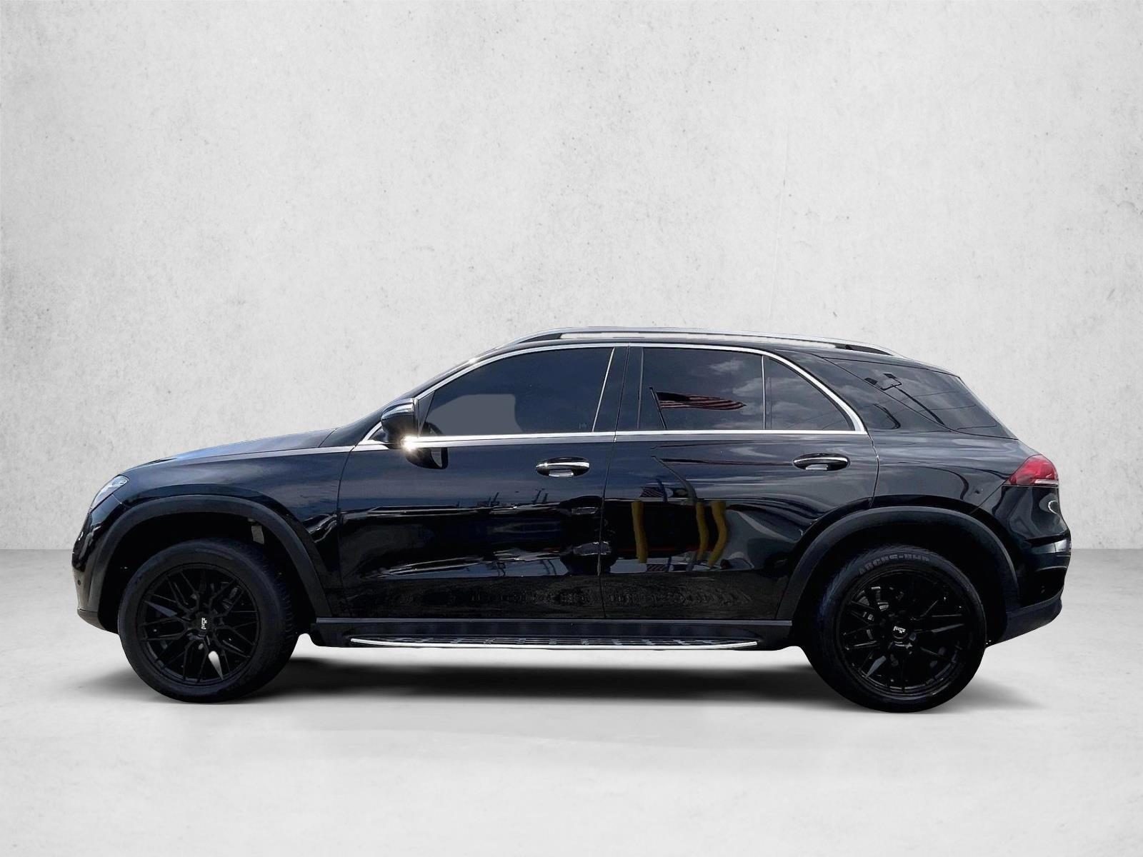 Thumbnail: 2020 Mercedes-Benz GLE - 2