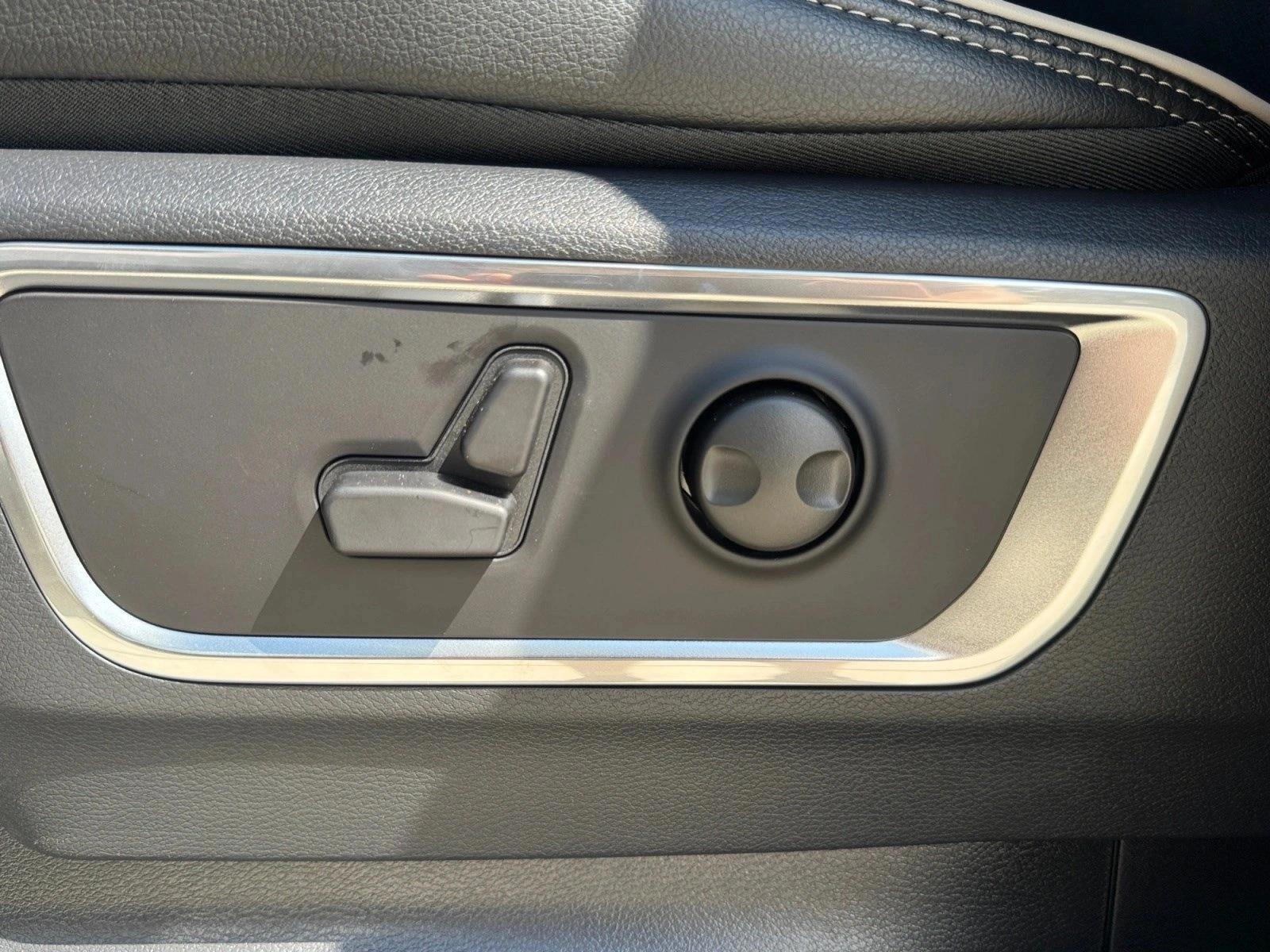 Thumbnail: 2027 RAM 1500 - 5
