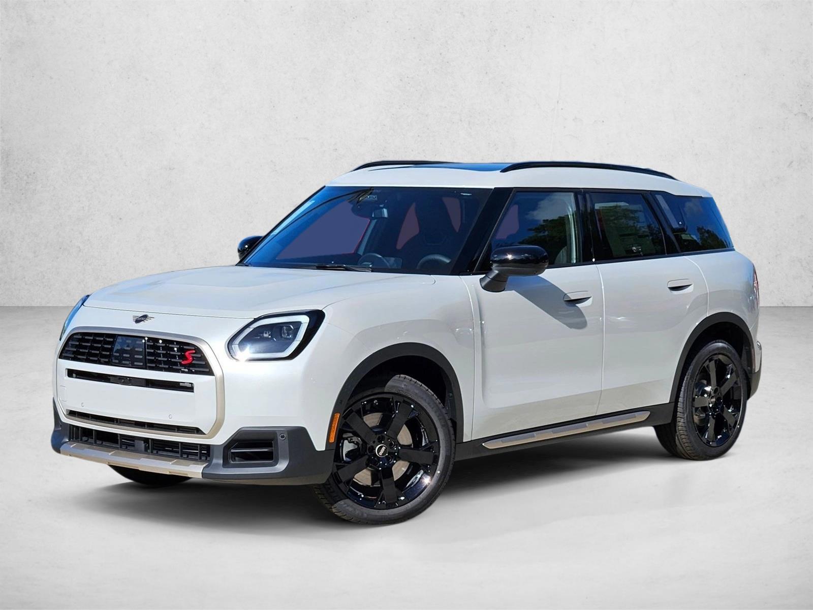 Thumbnail: 2027 MINI Cooper Countryman - 1