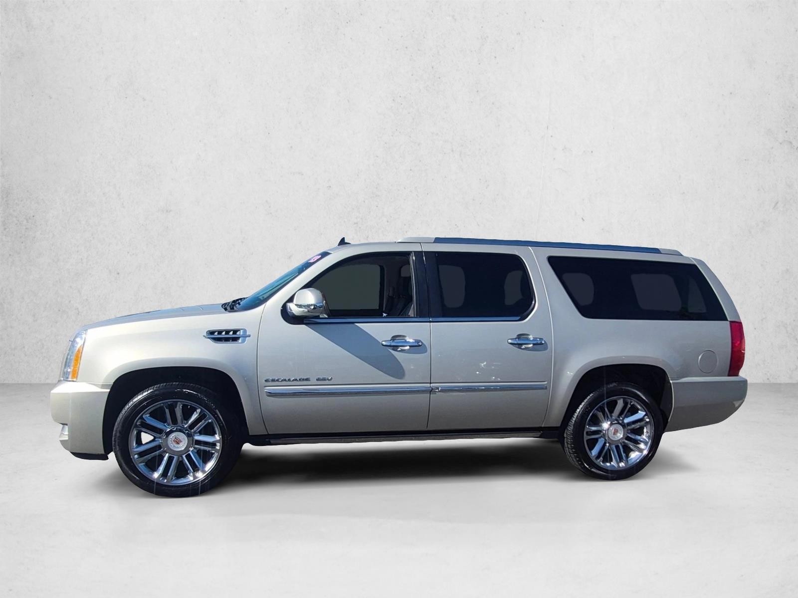 Thumbnail: 2013 Cadillac Escalade - 2